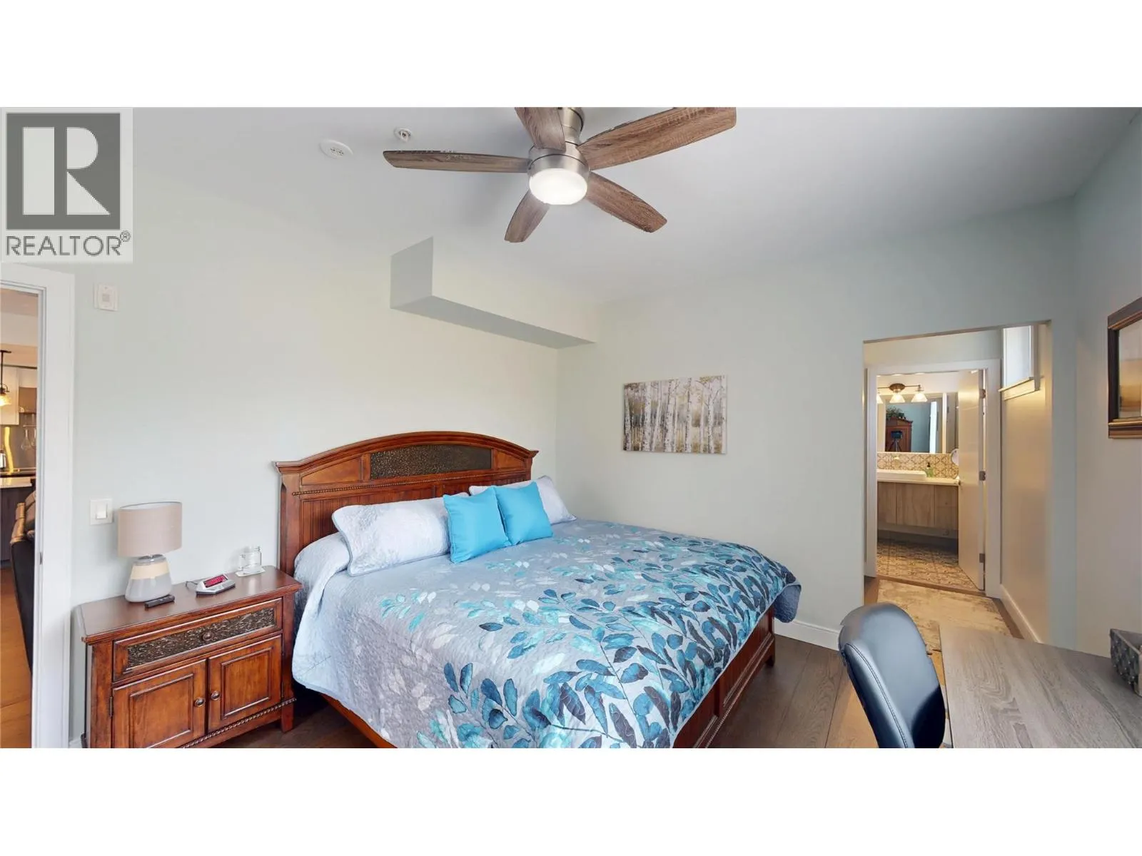 355 Legacy Lookout Unit# 211