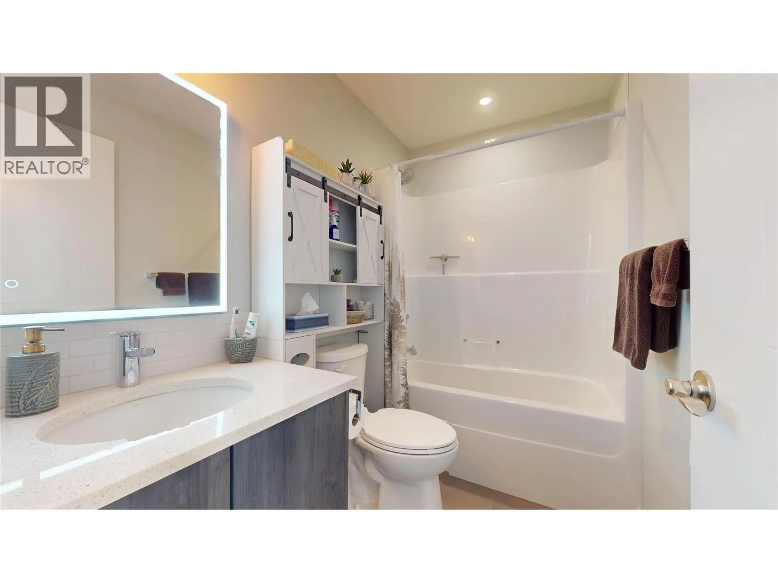 355 Legacy Lookout Unit# 211