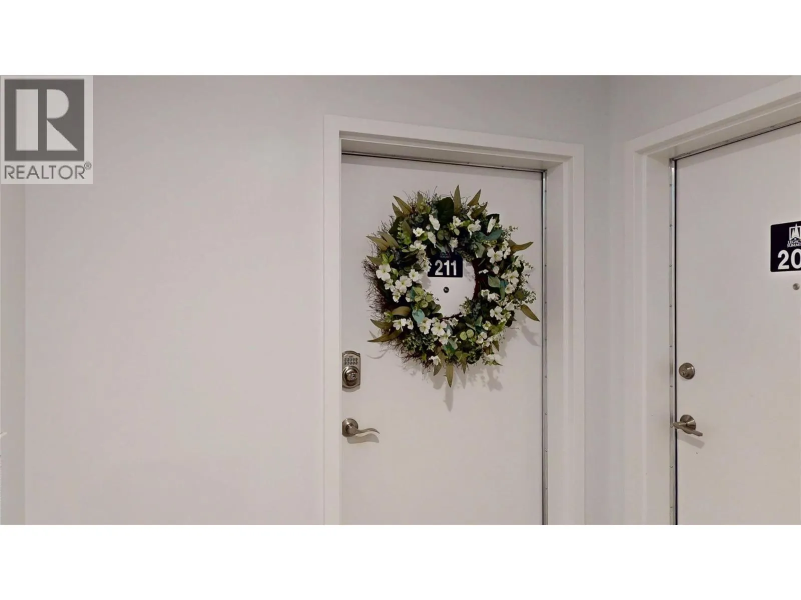 355 Legacy Lookout Unit# 211