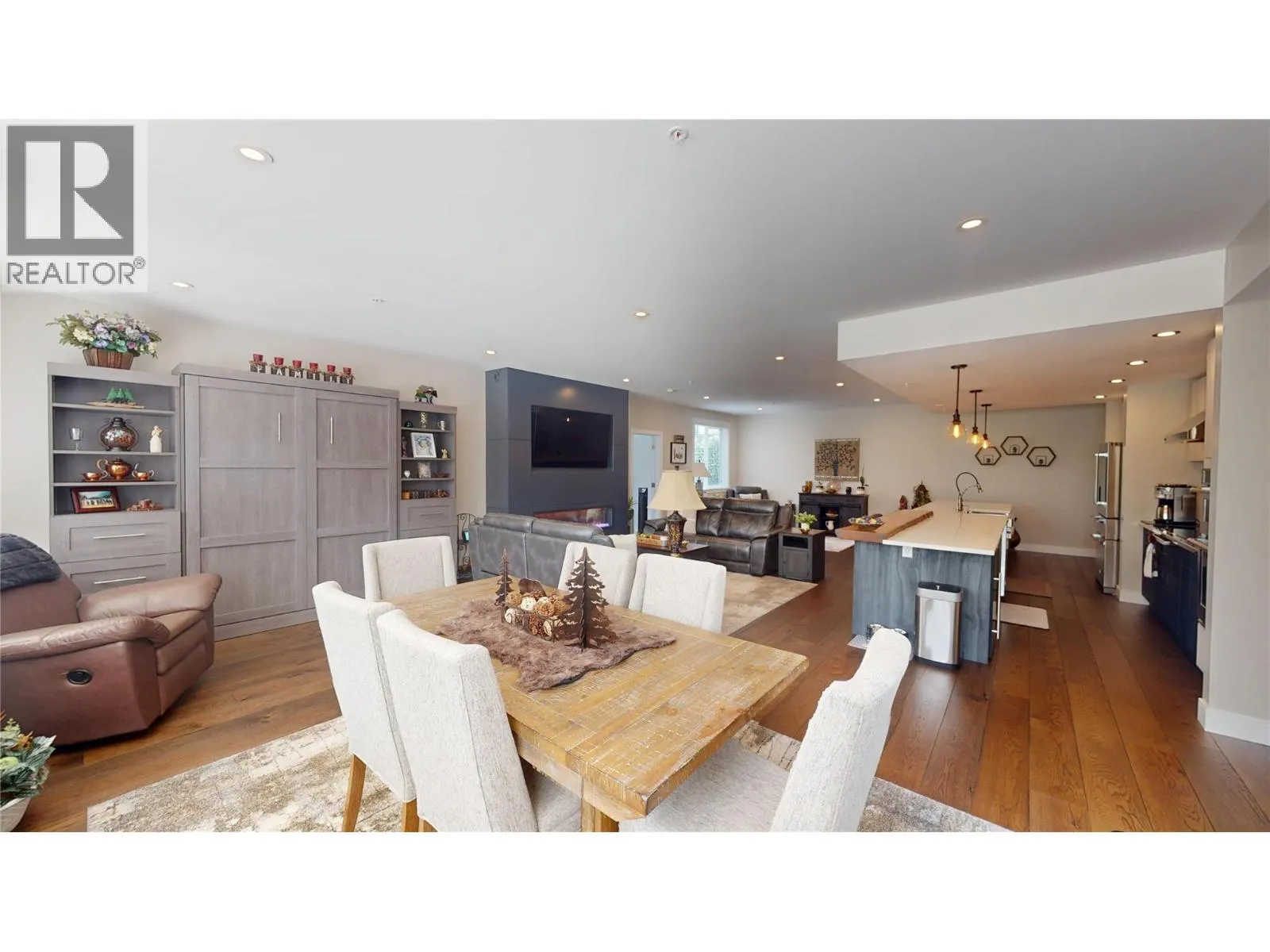 355 Legacy Lookout Unit# 211