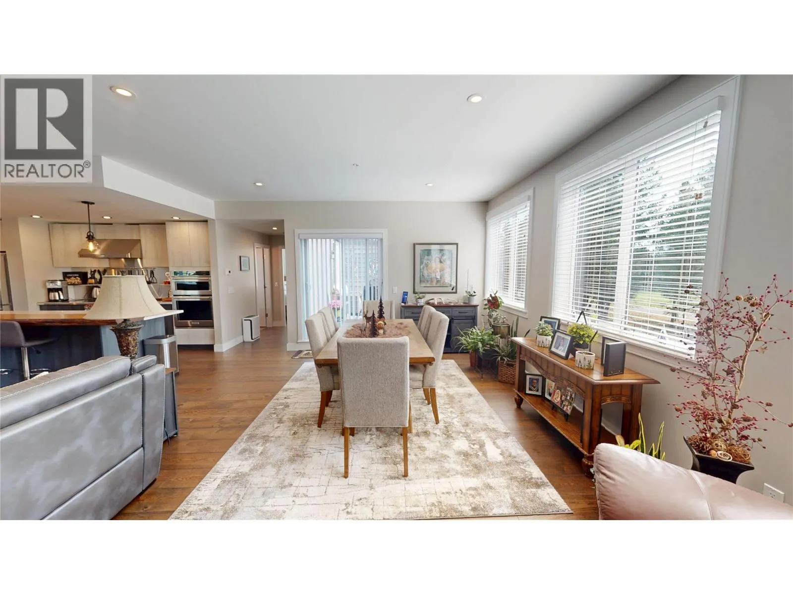 355 Legacy Lookout Unit# 211