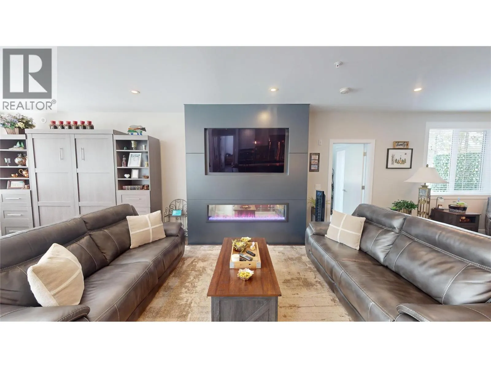 355 Legacy Lookout Unit# 211