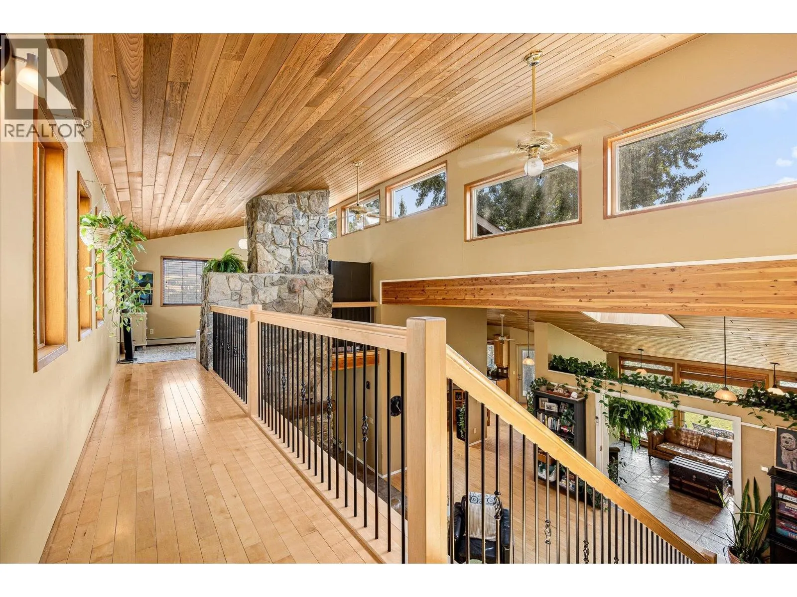 12349 Lake Hill Drive