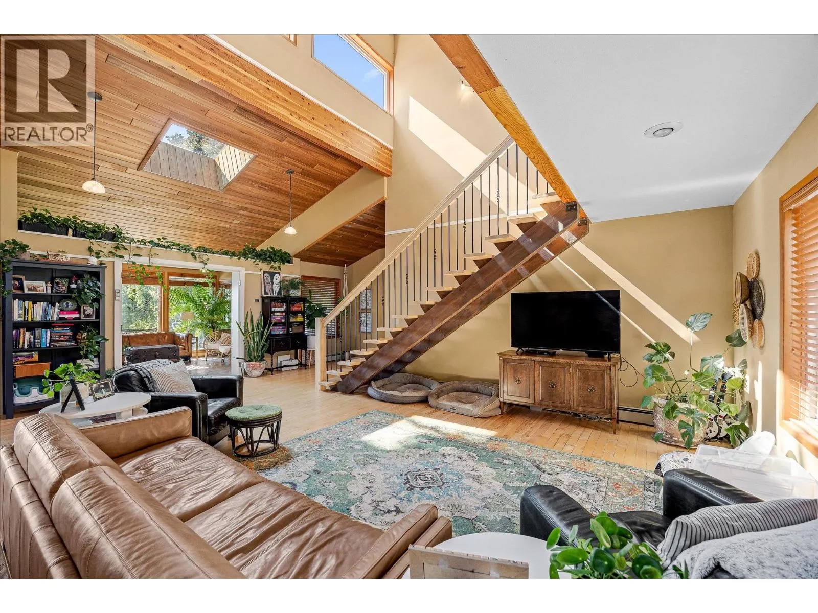 12349 Lake Hill Drive