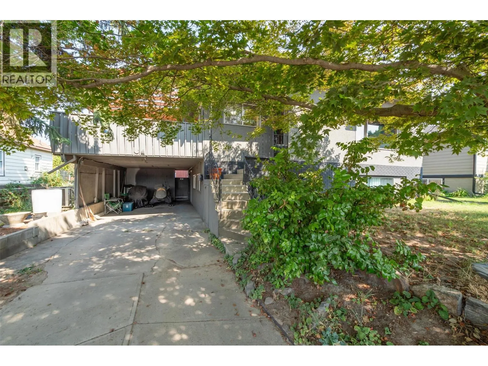 738 Morrison Avenue