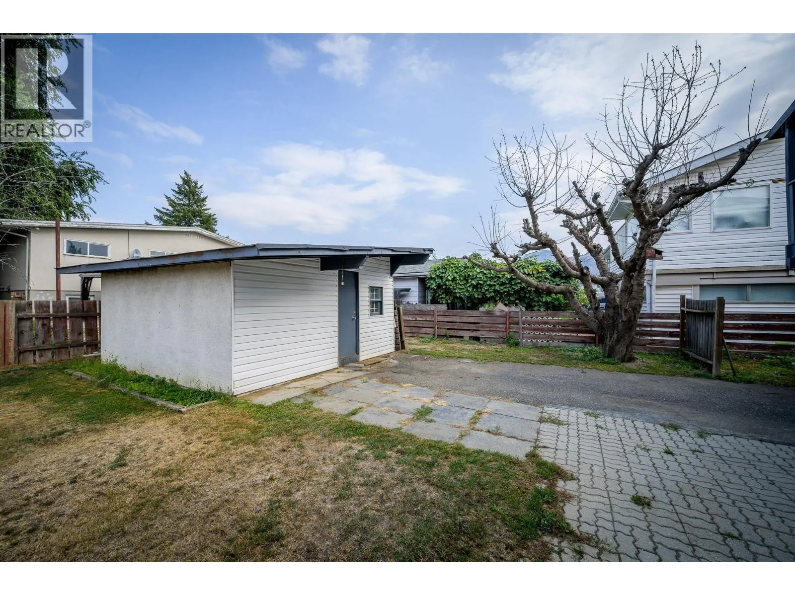 644 BRENTWOOD Avenue