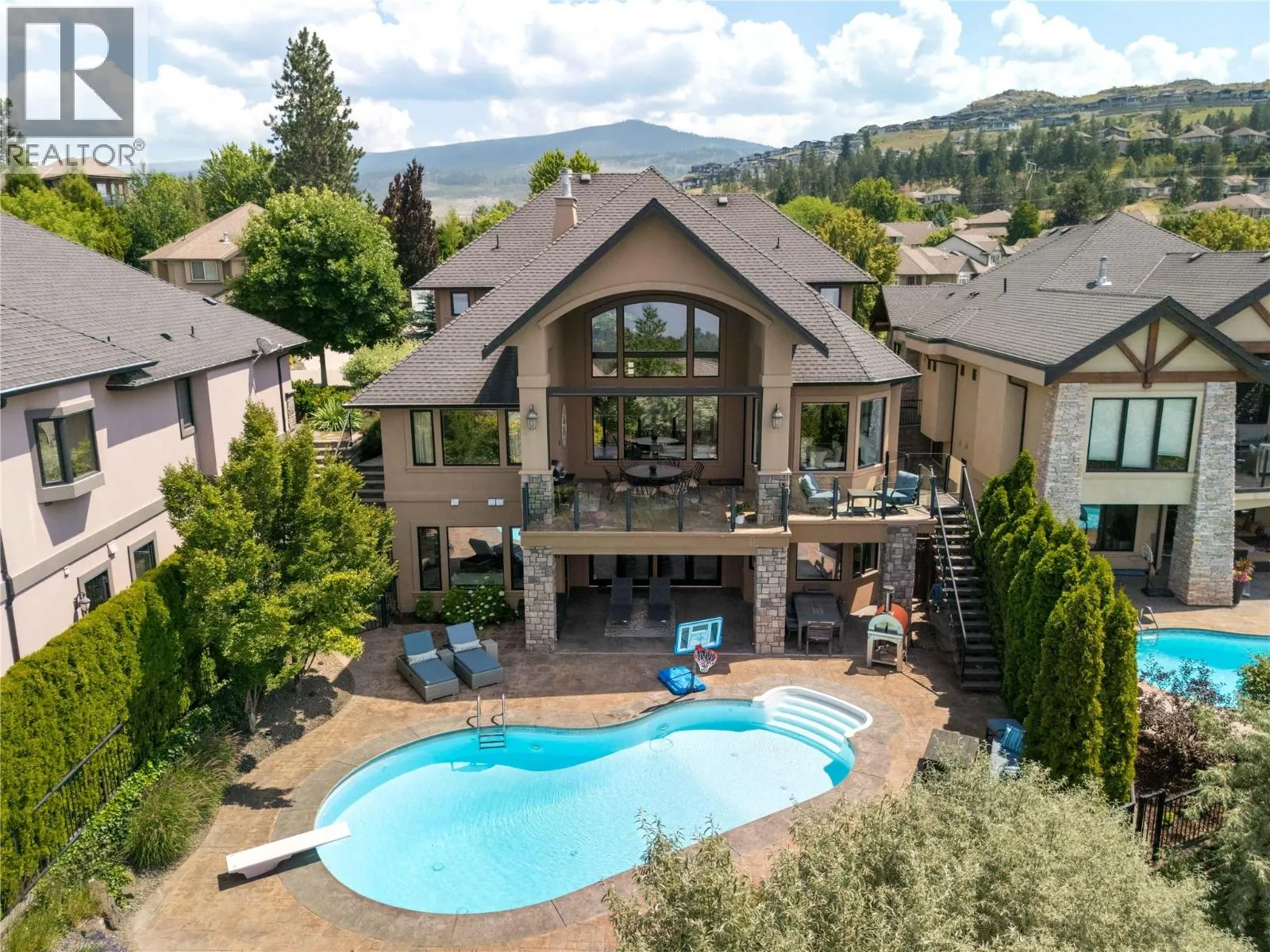 722 Marin Crescent
