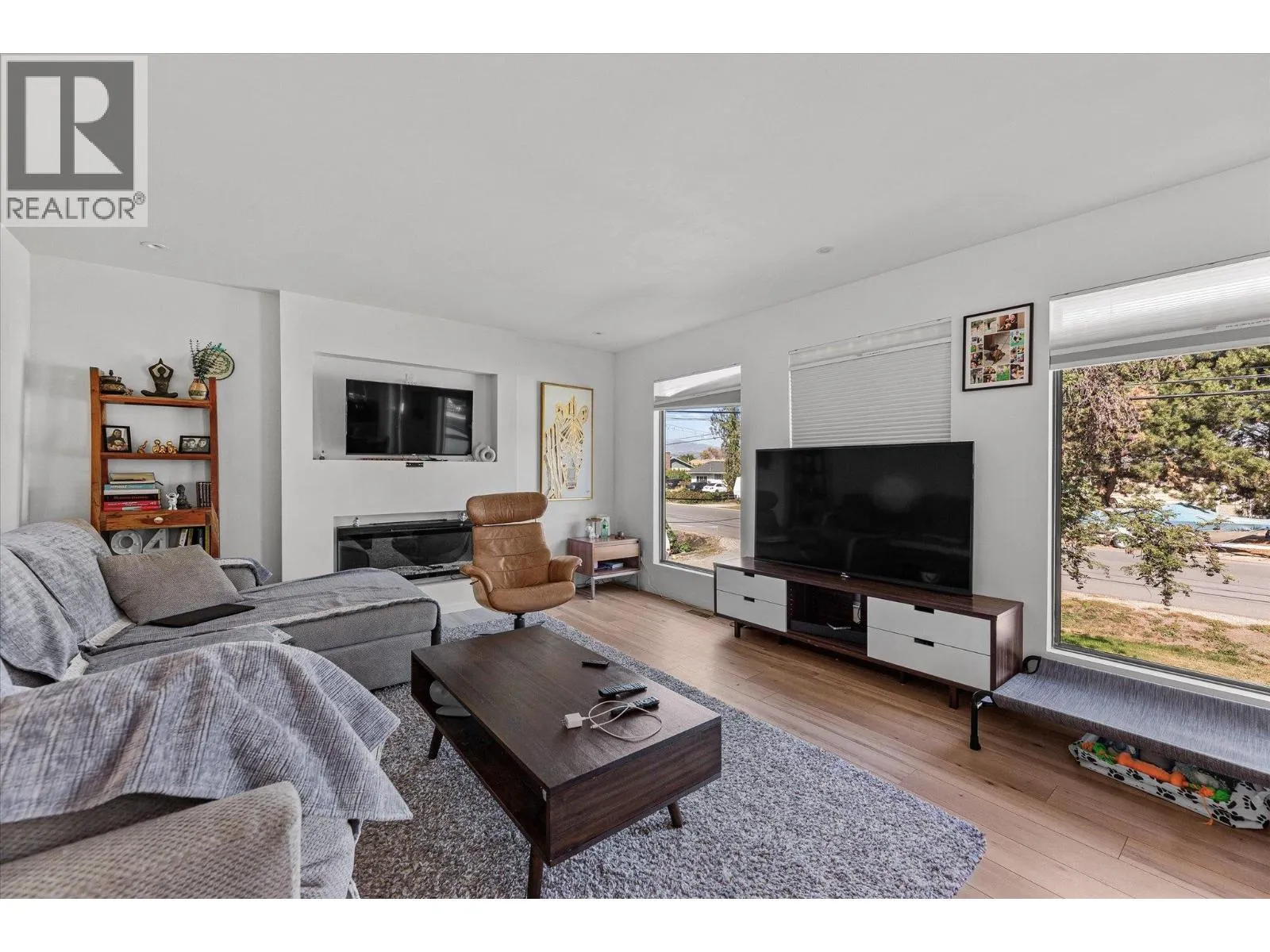 875 Belgo Road