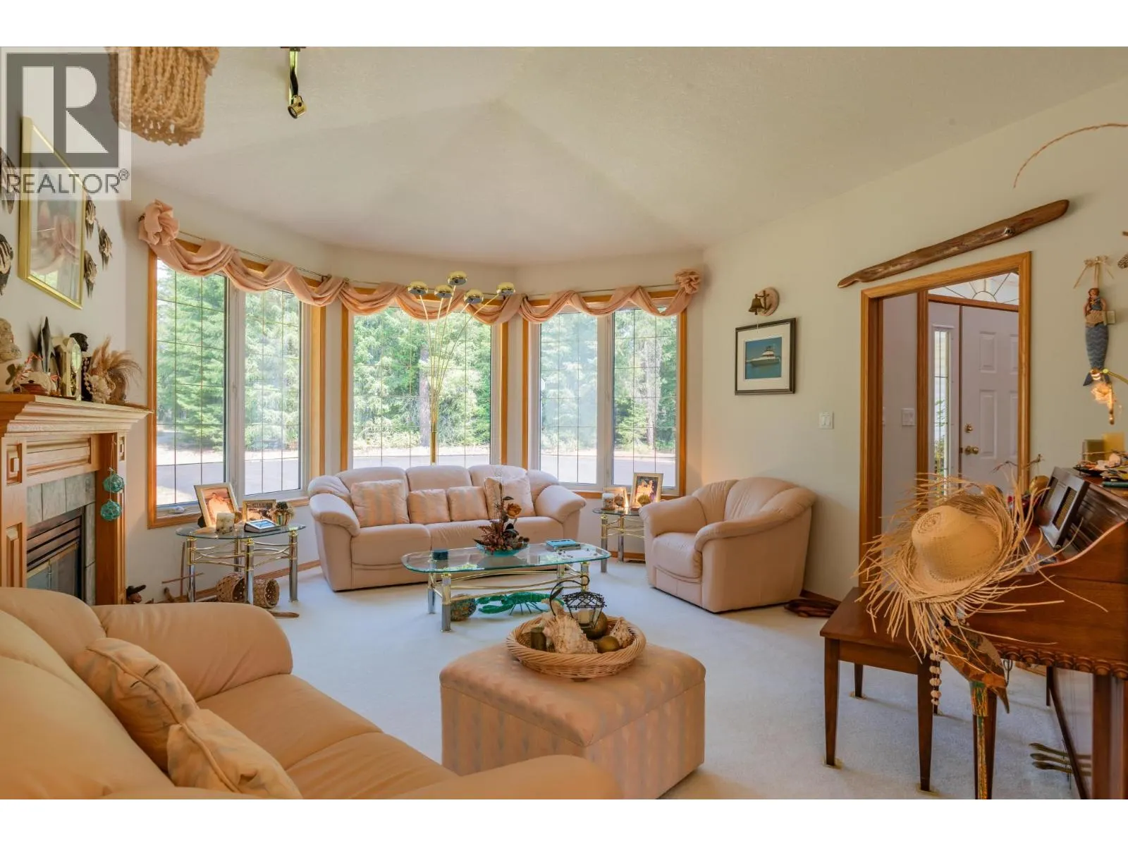 2718 OSACHOFF Road