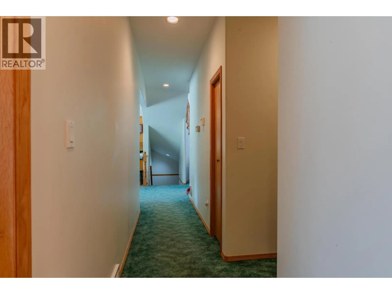 2718 OSACHOFF Road