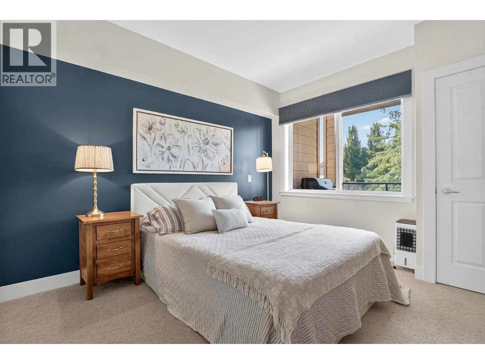 2532 Shoreline Drive Unit# 205