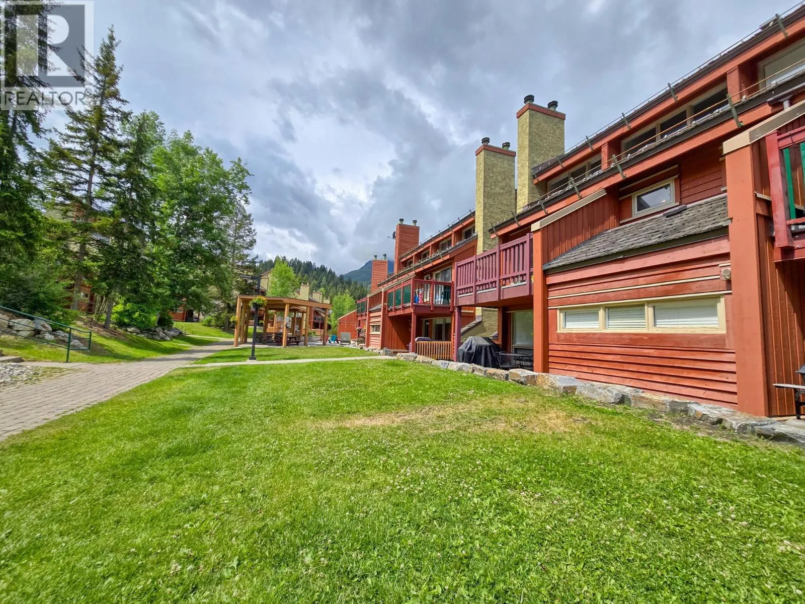 2030 Panorama Drive Unit# 323