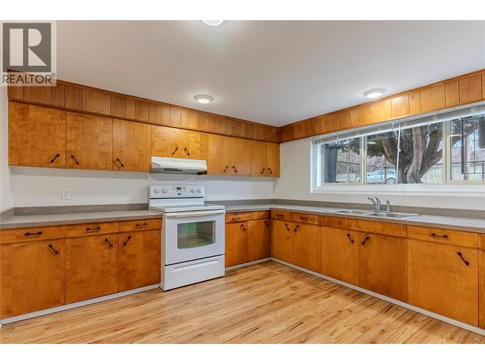 702 Brink Street