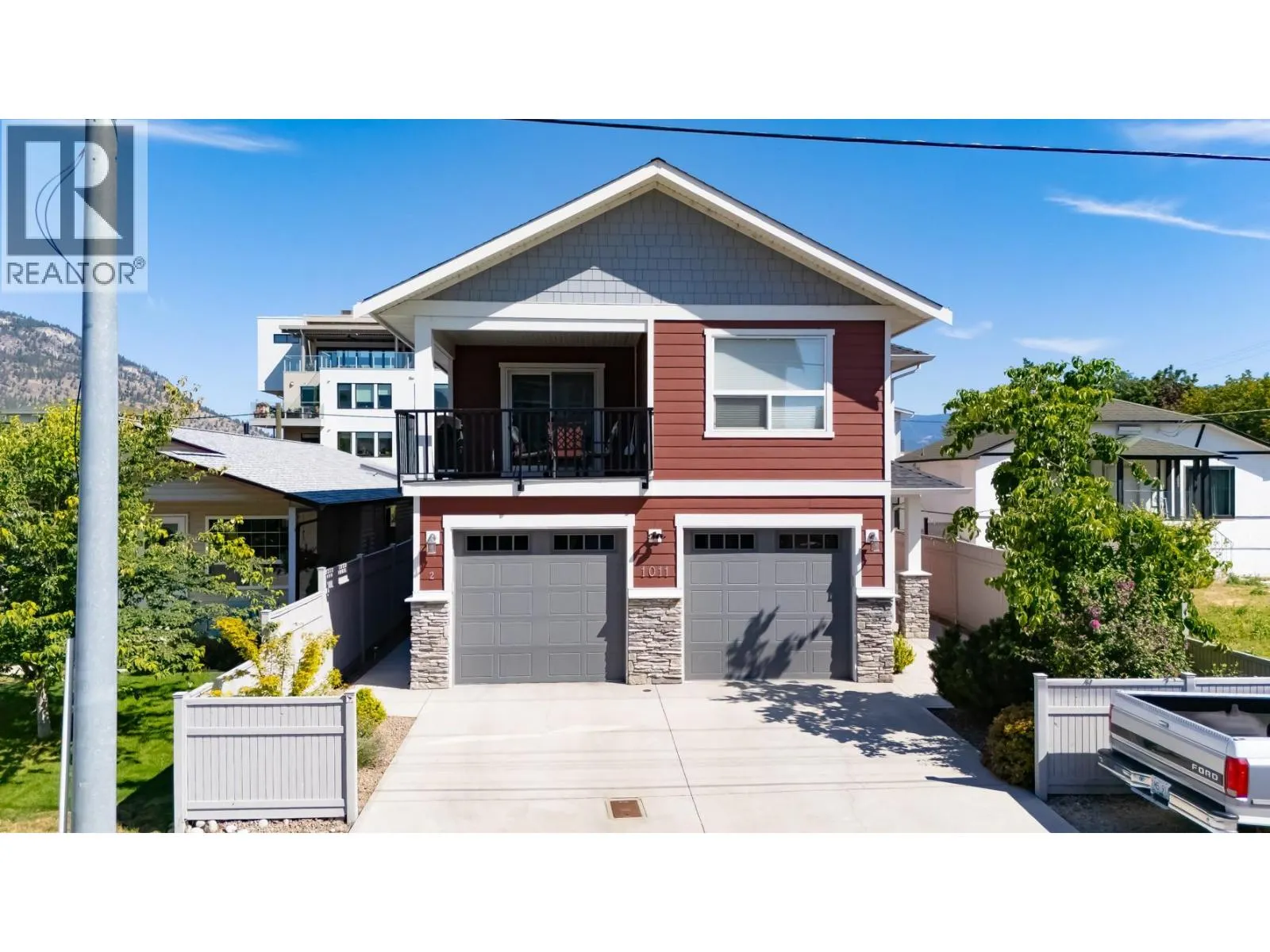 1011 Dynes Avenue
