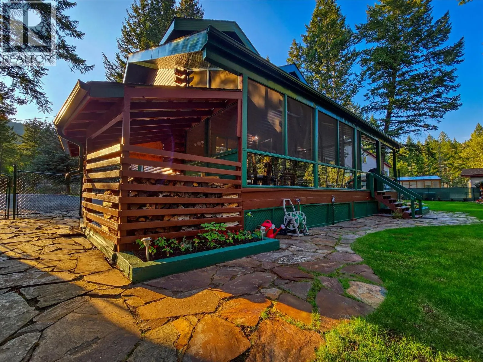 5352 Dutch Creek Road