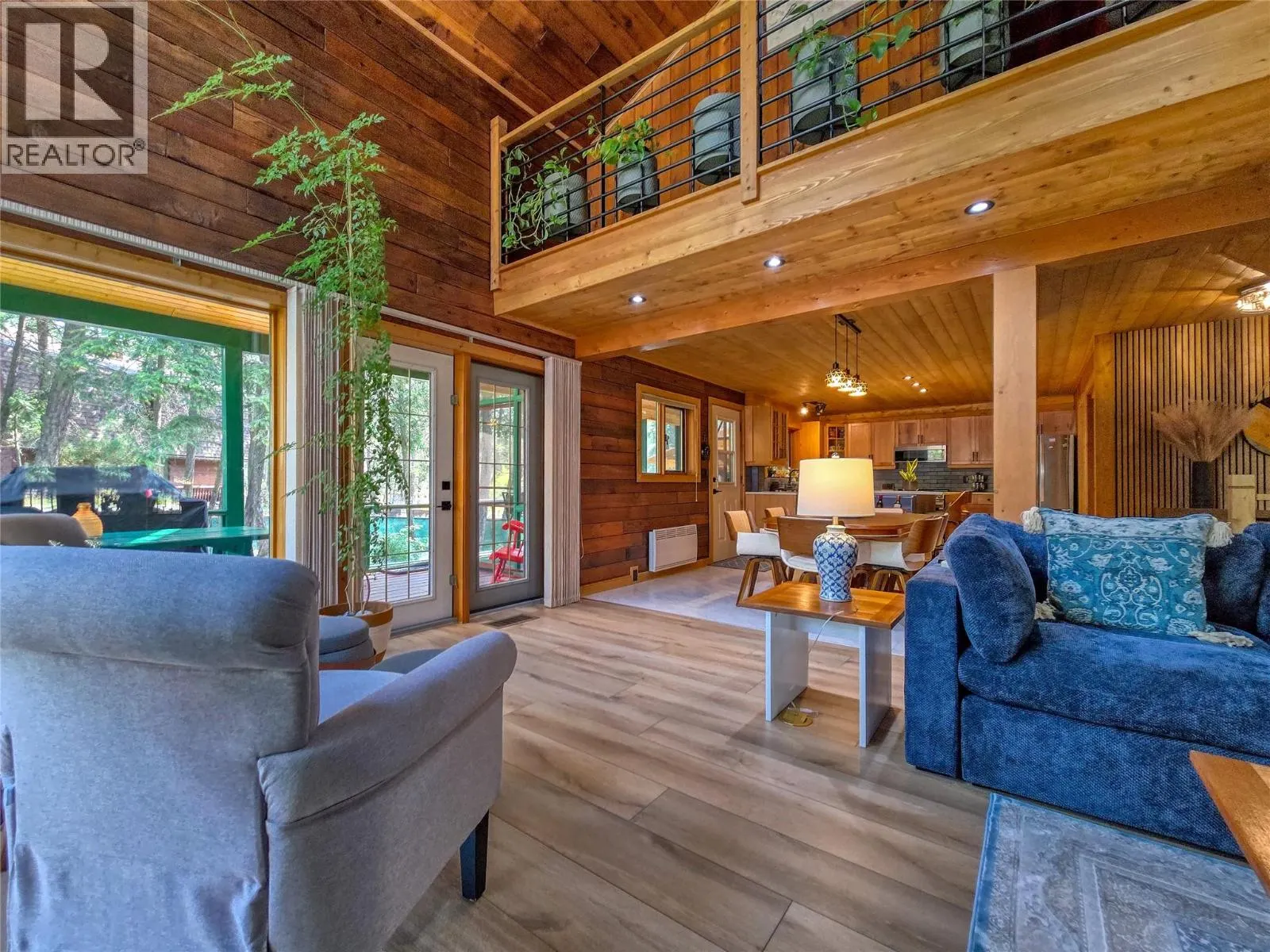 5352 Dutch Creek Road