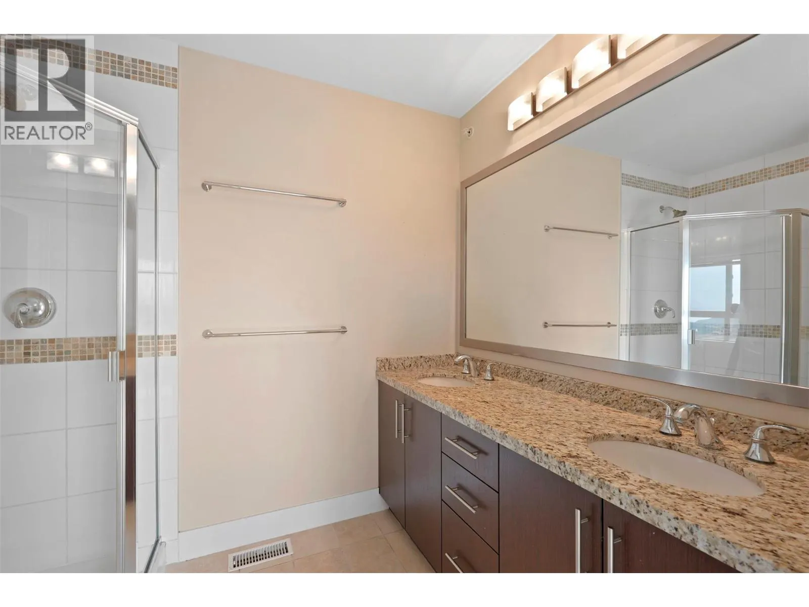 130 Colebrook Road Unit# 31