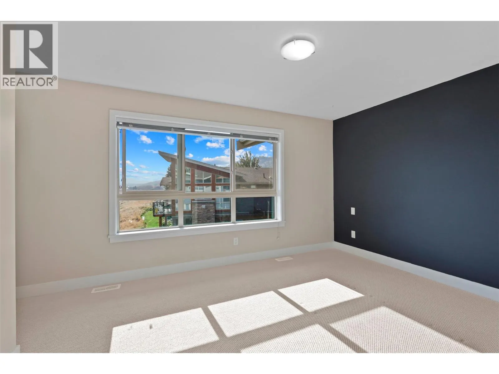130 Colebrook Road Unit# 31
