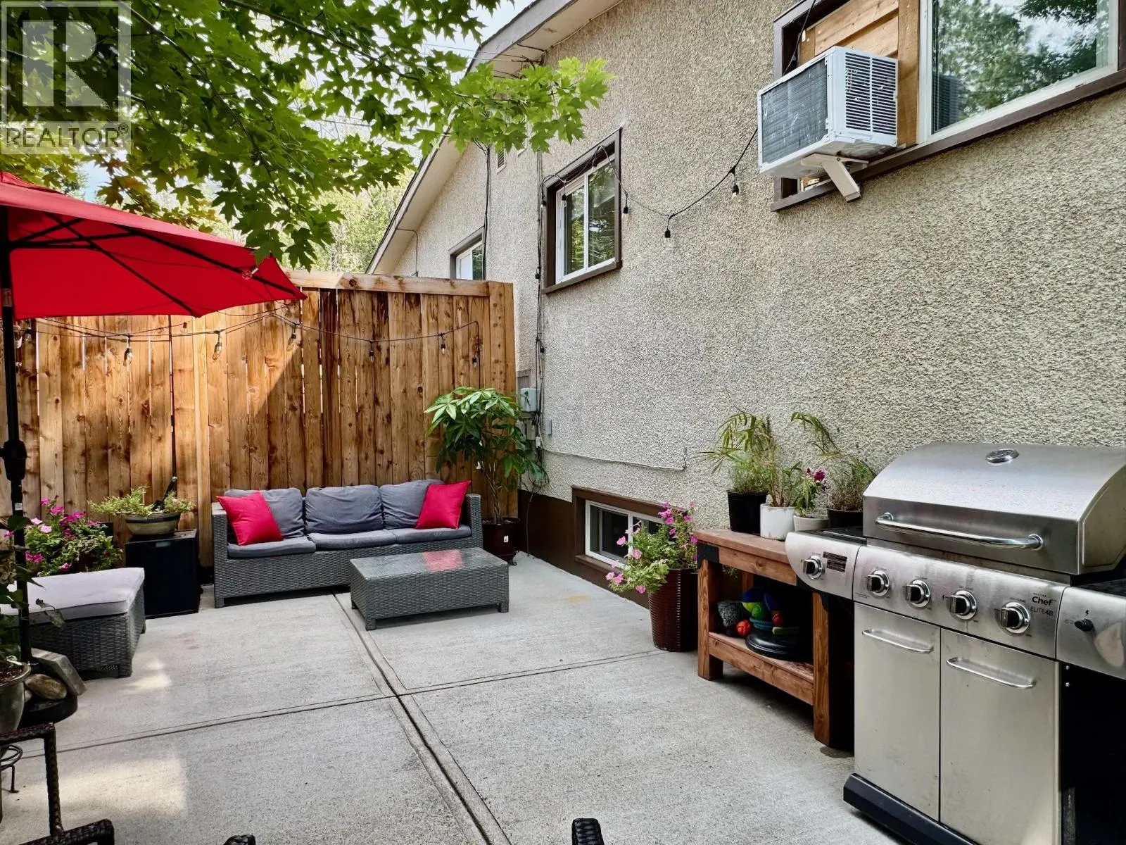 1150 MCPHERSON Place