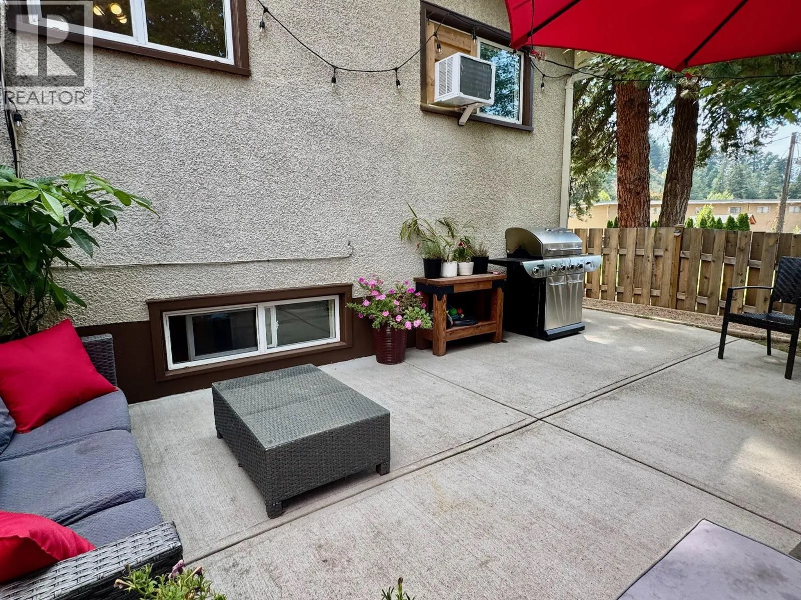 1150 MCPHERSON Place