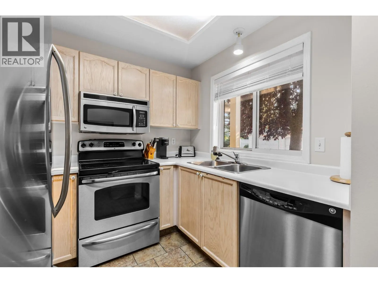 751 Lanfranco Road Unit# 5