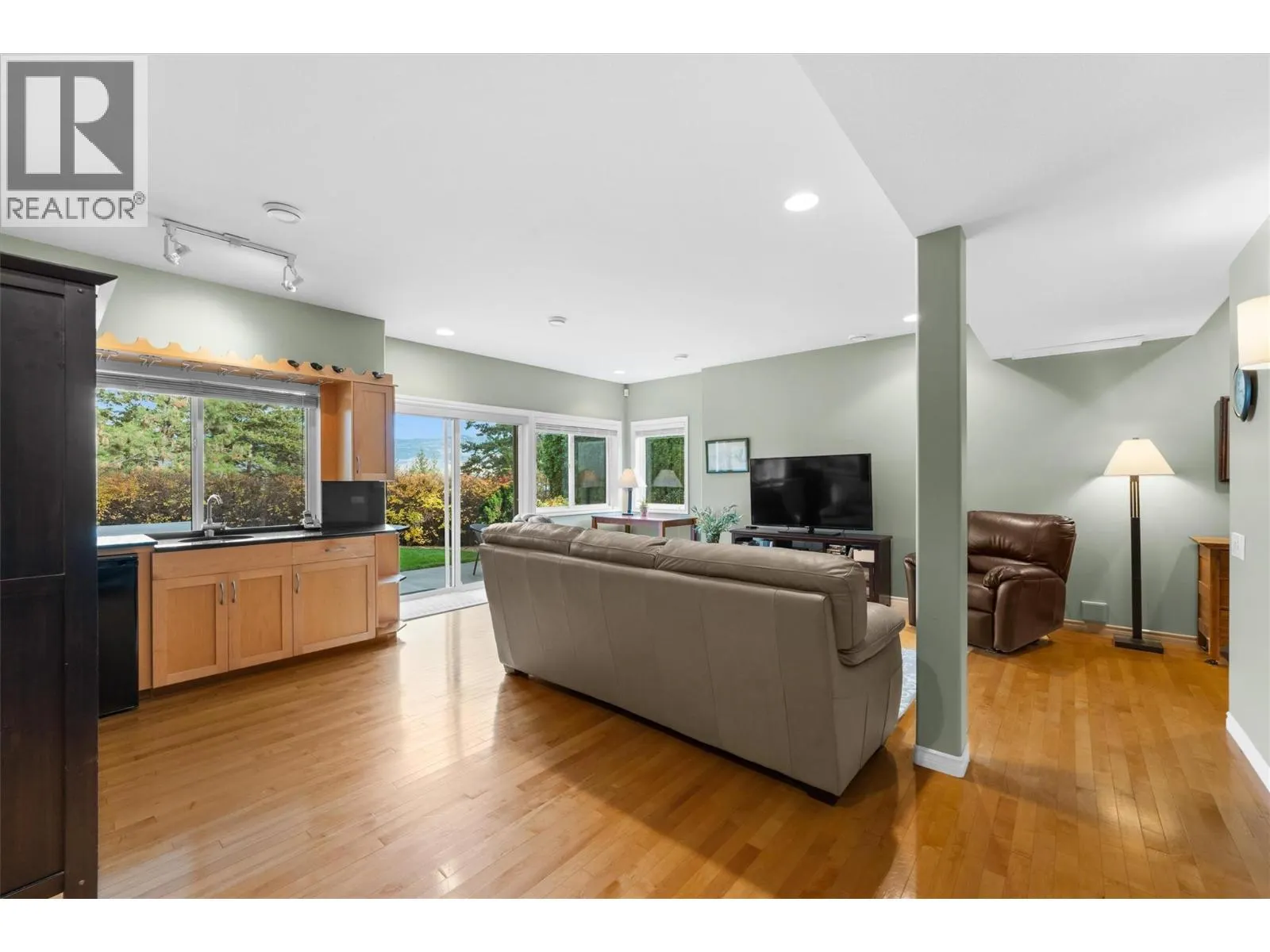 937 Skeena Court