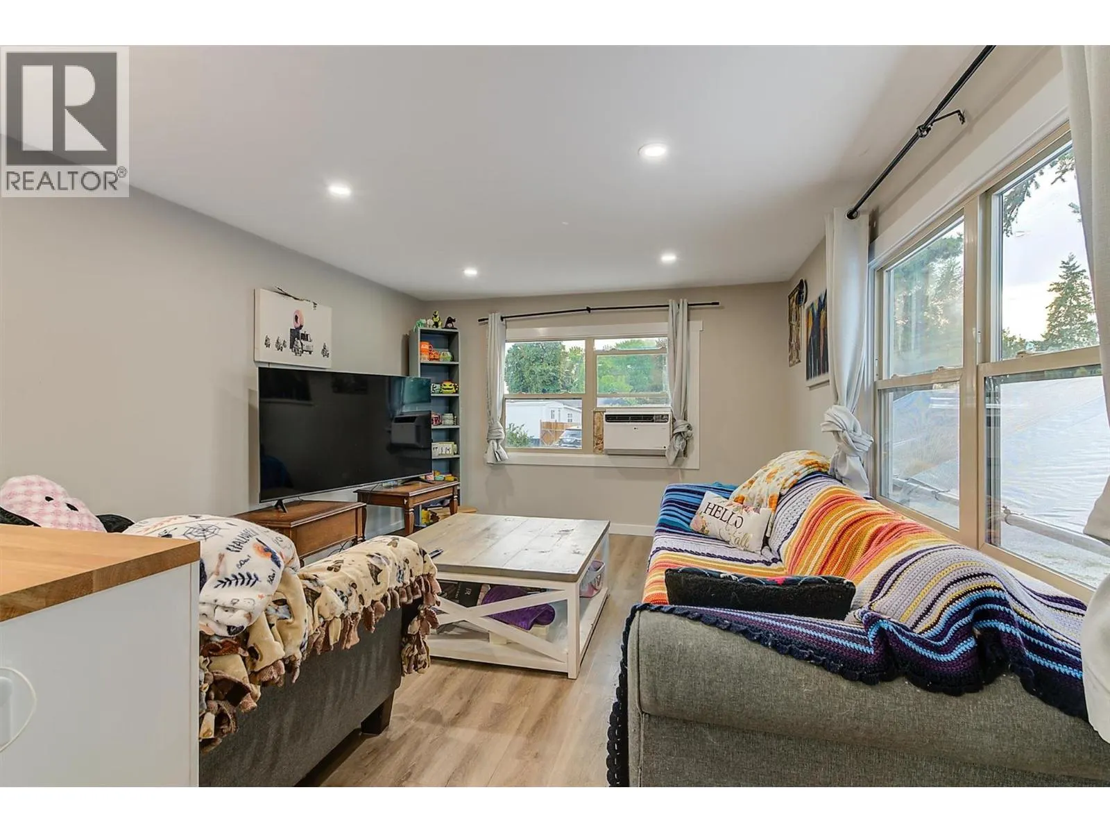 2065 Boucherie Road Unit# 41