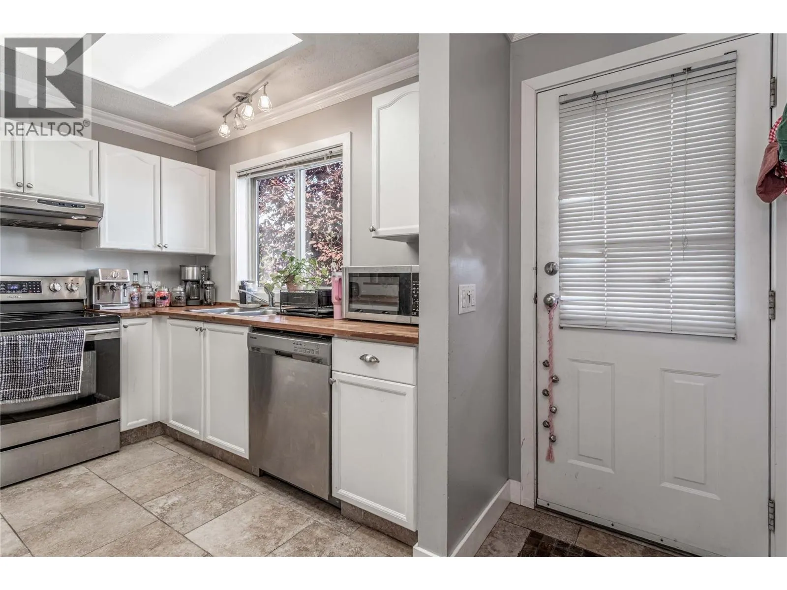 751 Lanfranco Road Unit# 14