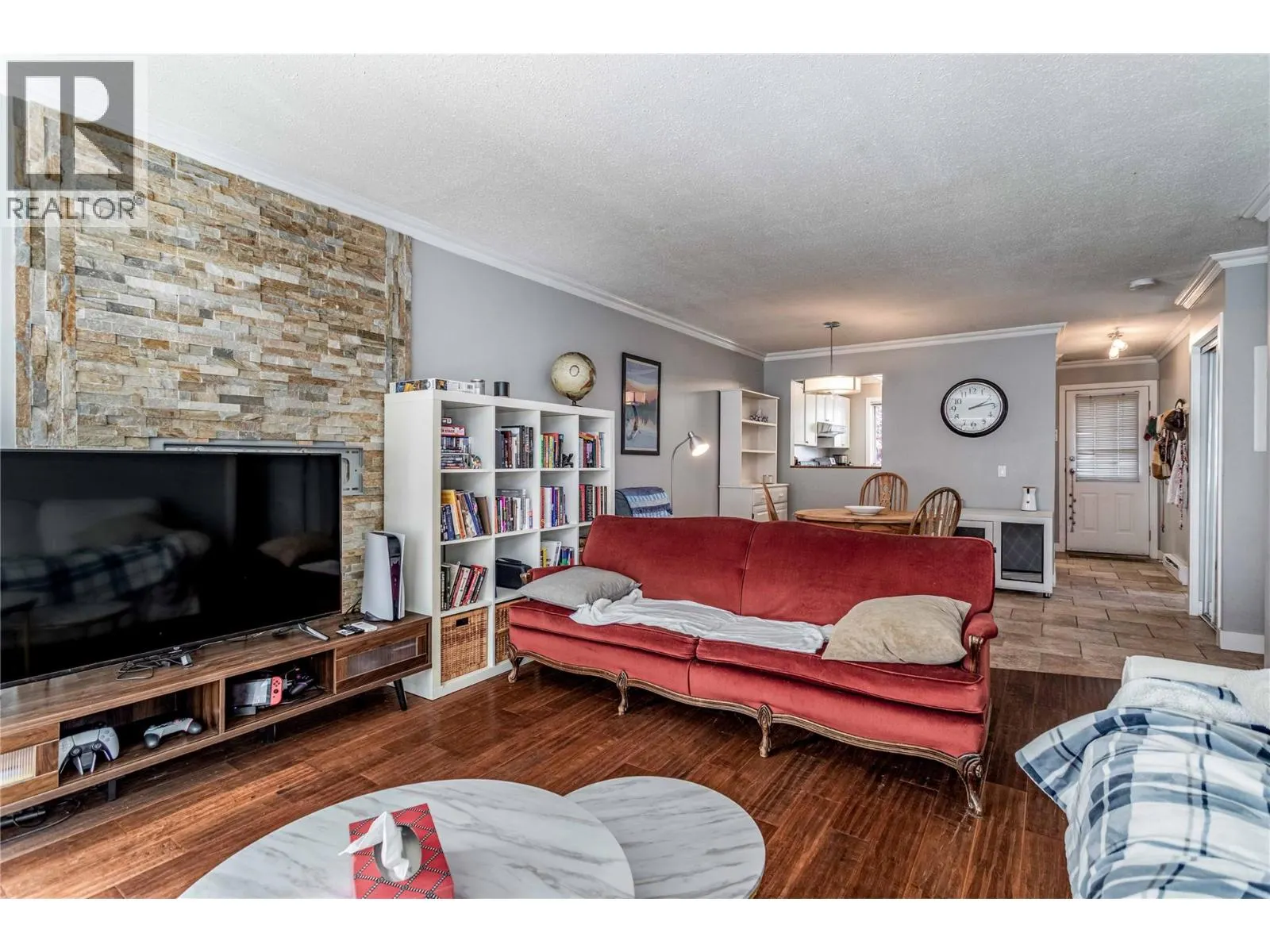 751 Lanfranco Road Unit# 14