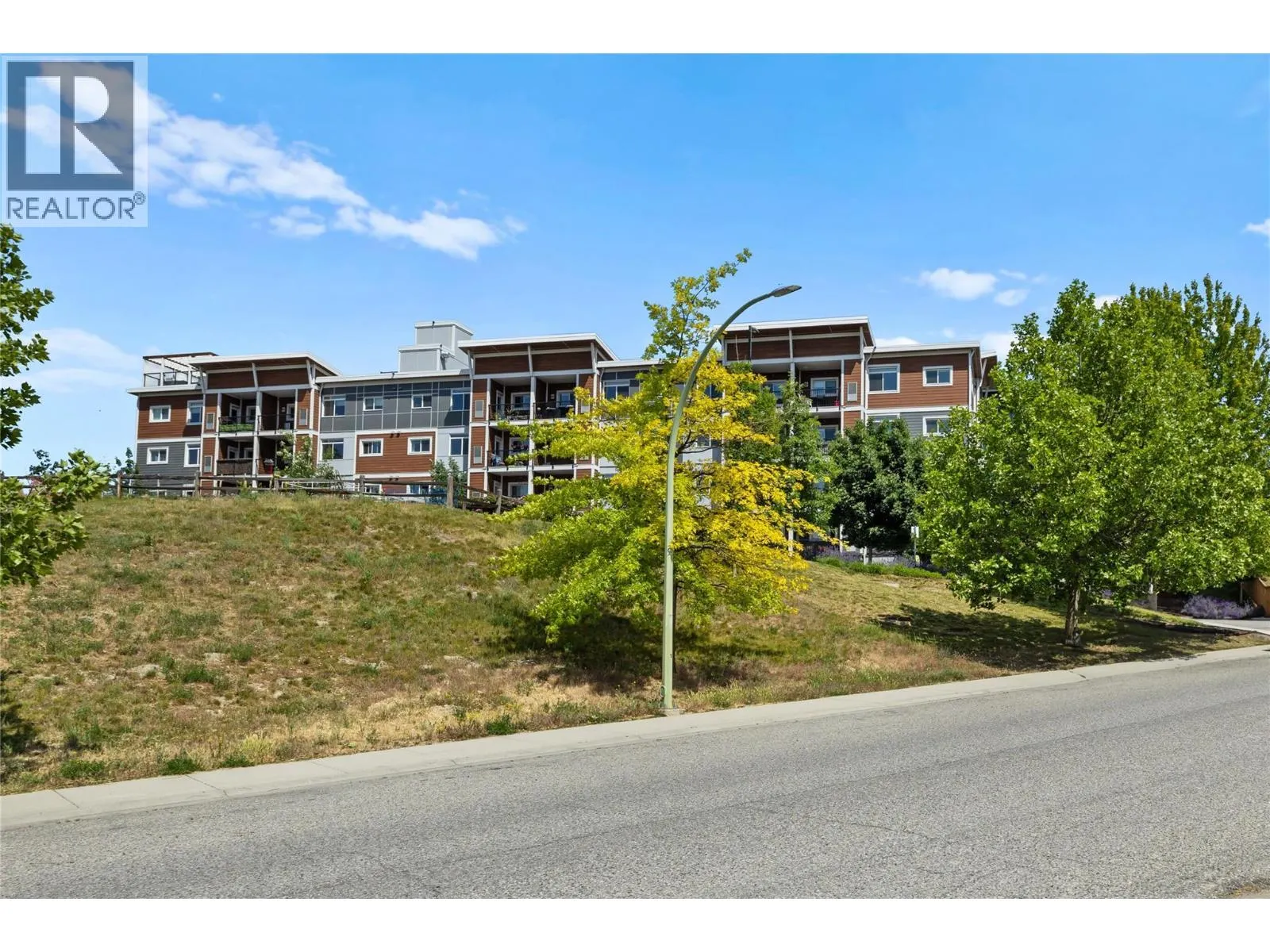 2250 Majoros Road Unit# 303