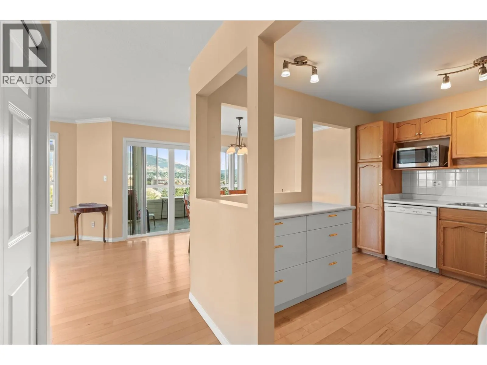 3806 35 Avenue Unit# 202