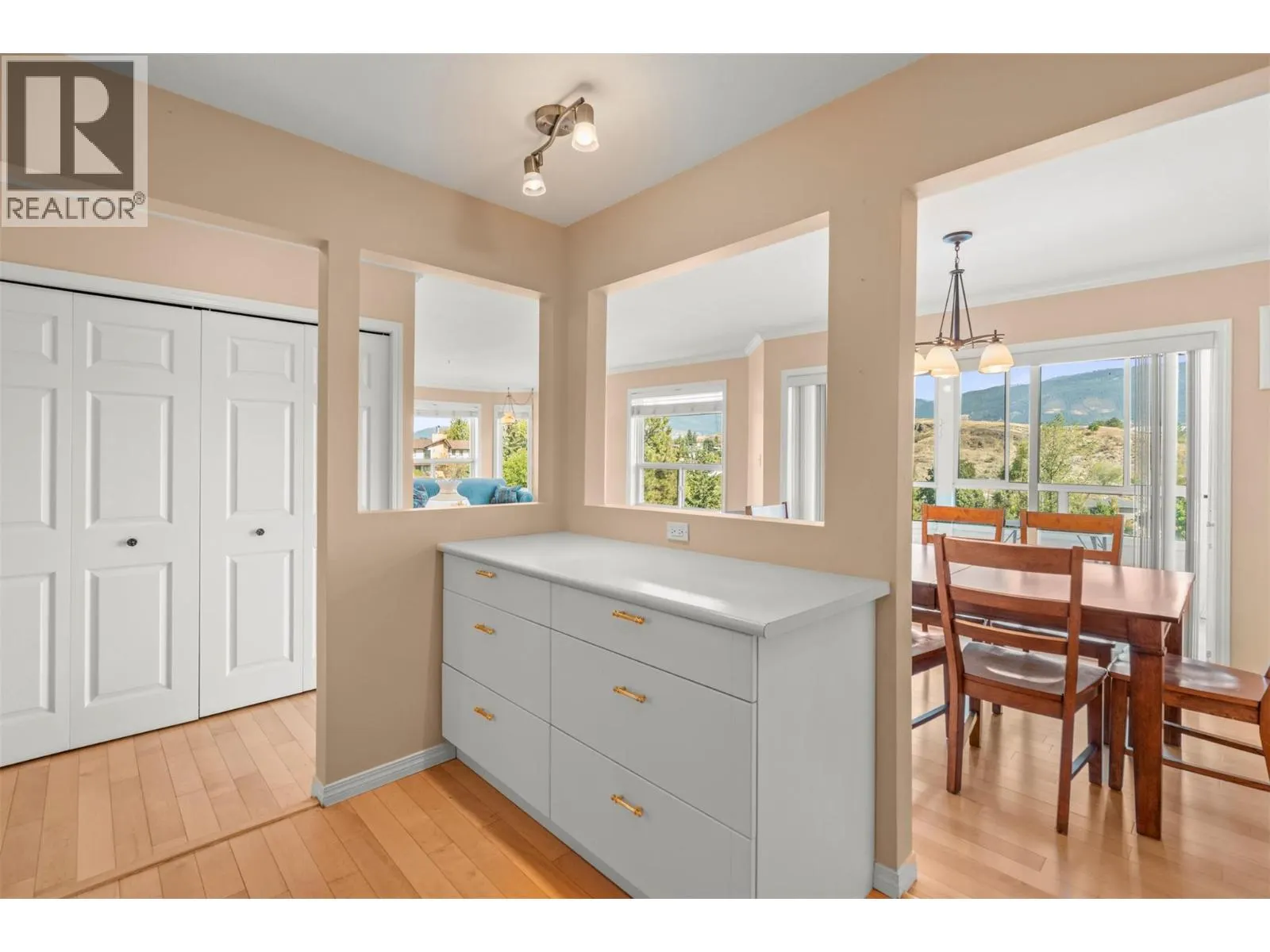 3806 35 Avenue Unit# 202
