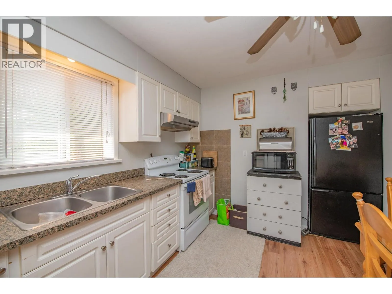 3908 Pleasant Valley Road