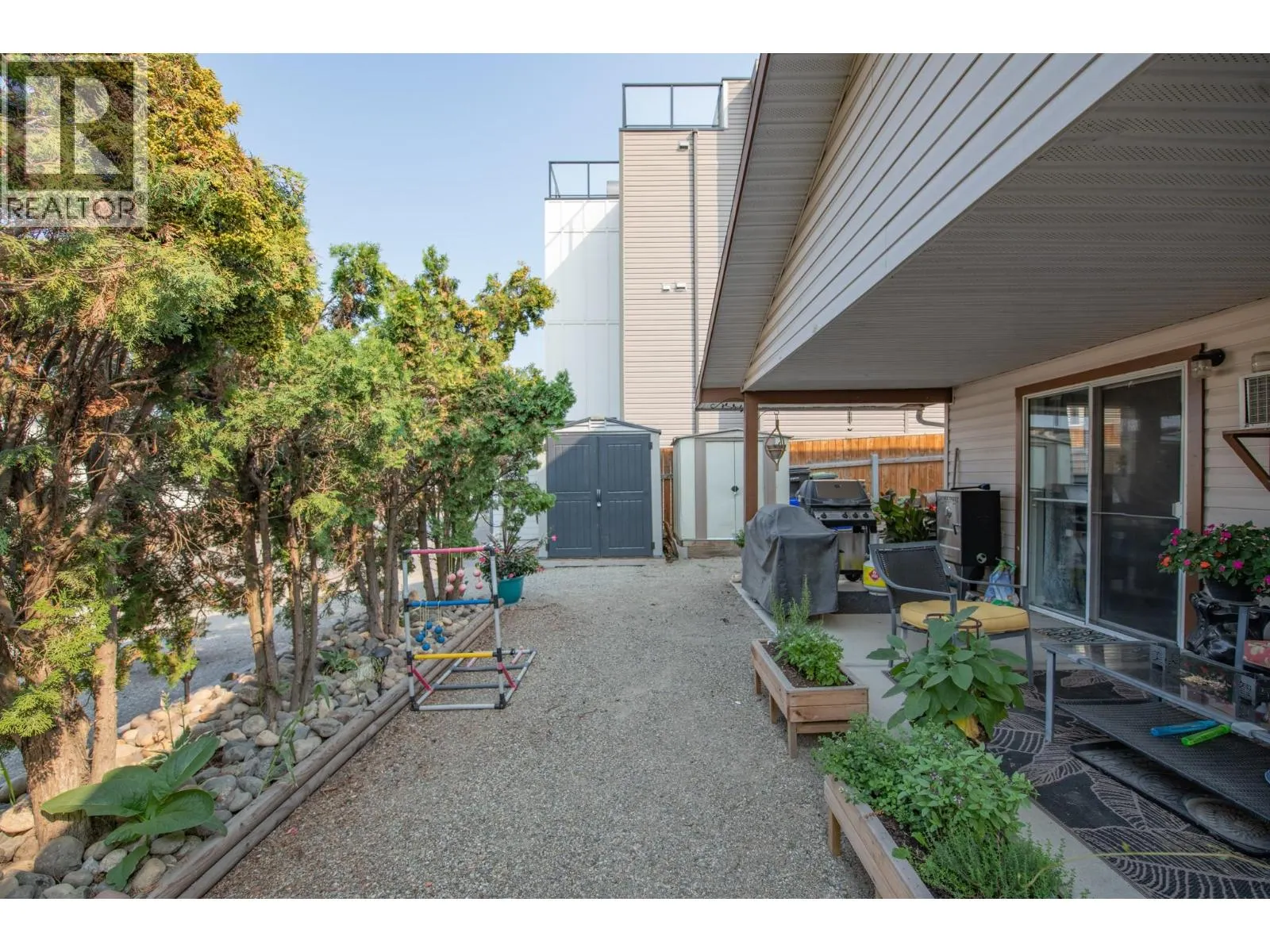3908 Pleasant Valley Road