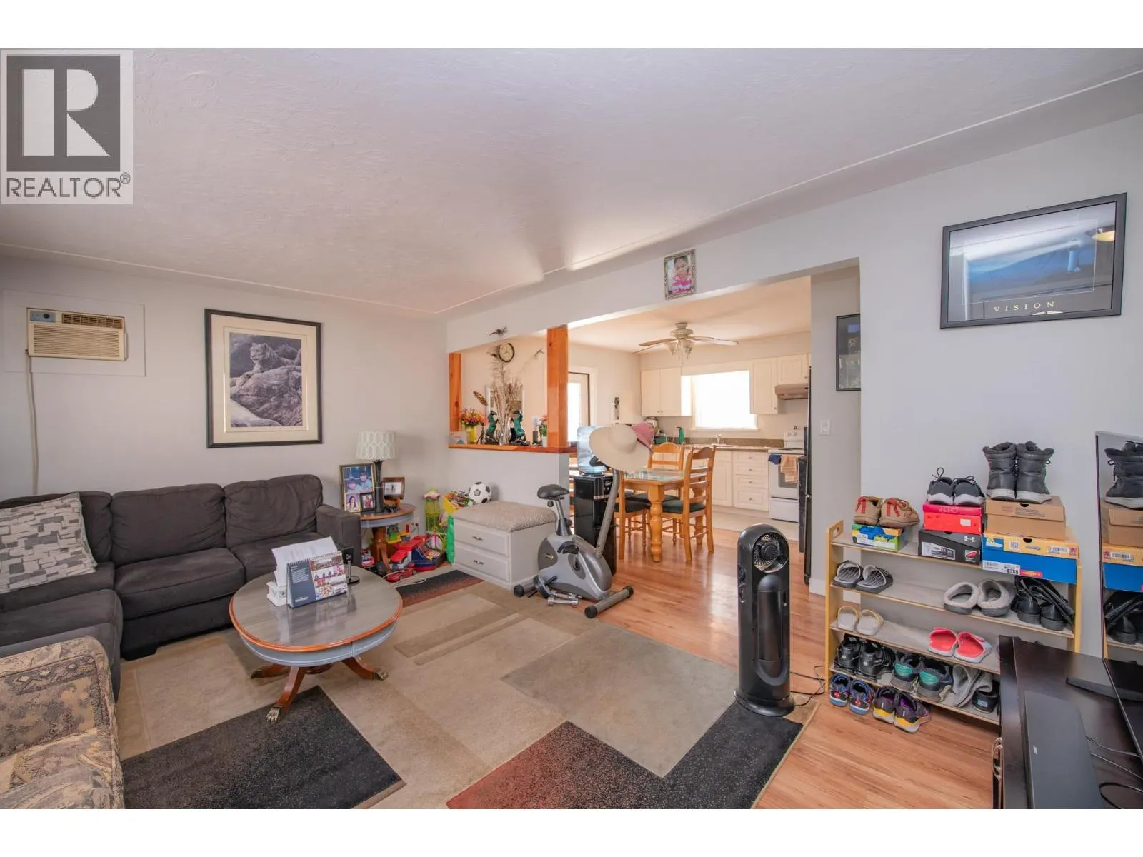 3908 Pleasant Valley Road