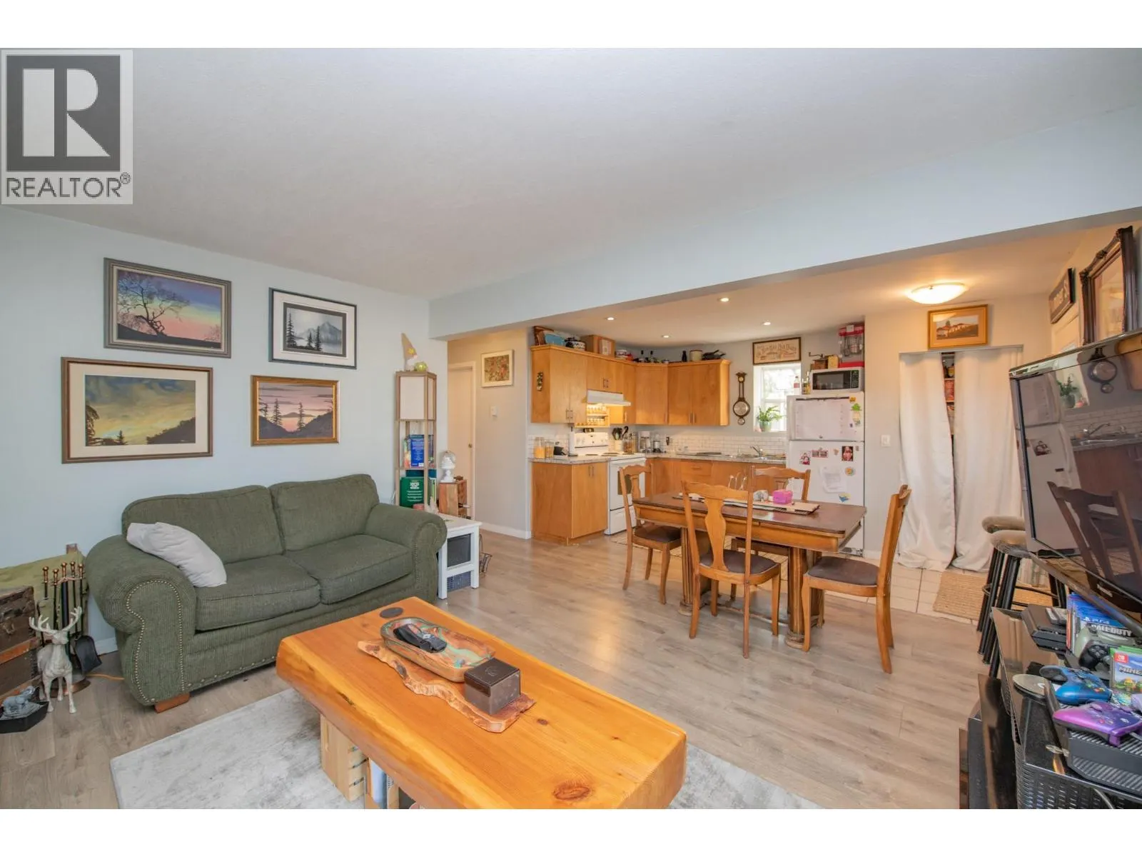 3908 Pleasant Valley Road