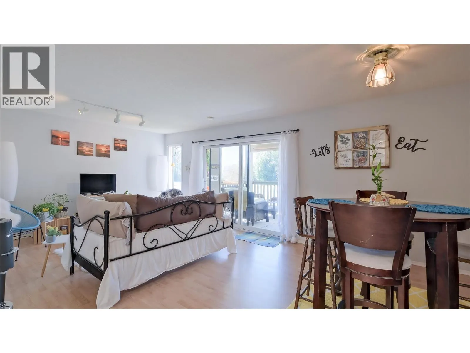 415 Commonwealth Road Unit# 3206