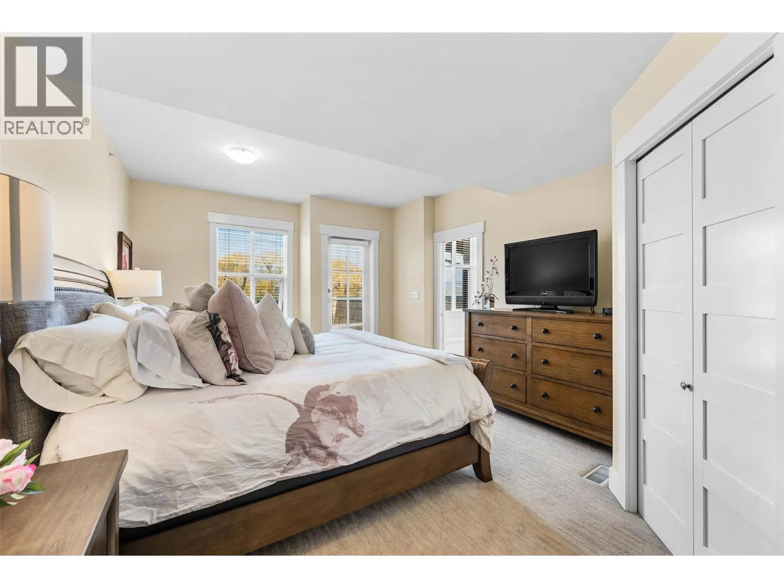 3880 Truswell Road Unit# 525