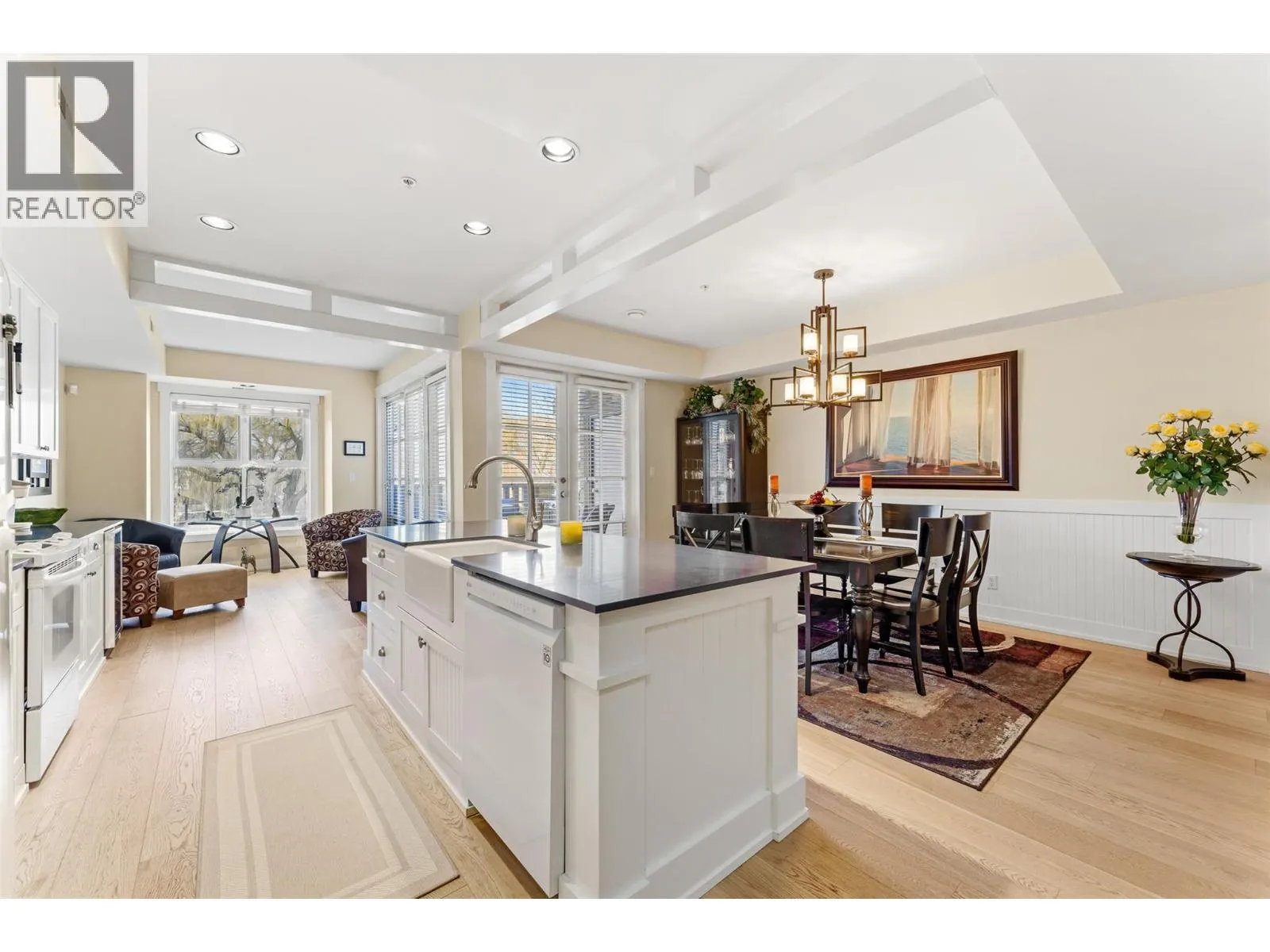 3880 Truswell Road Unit# 525