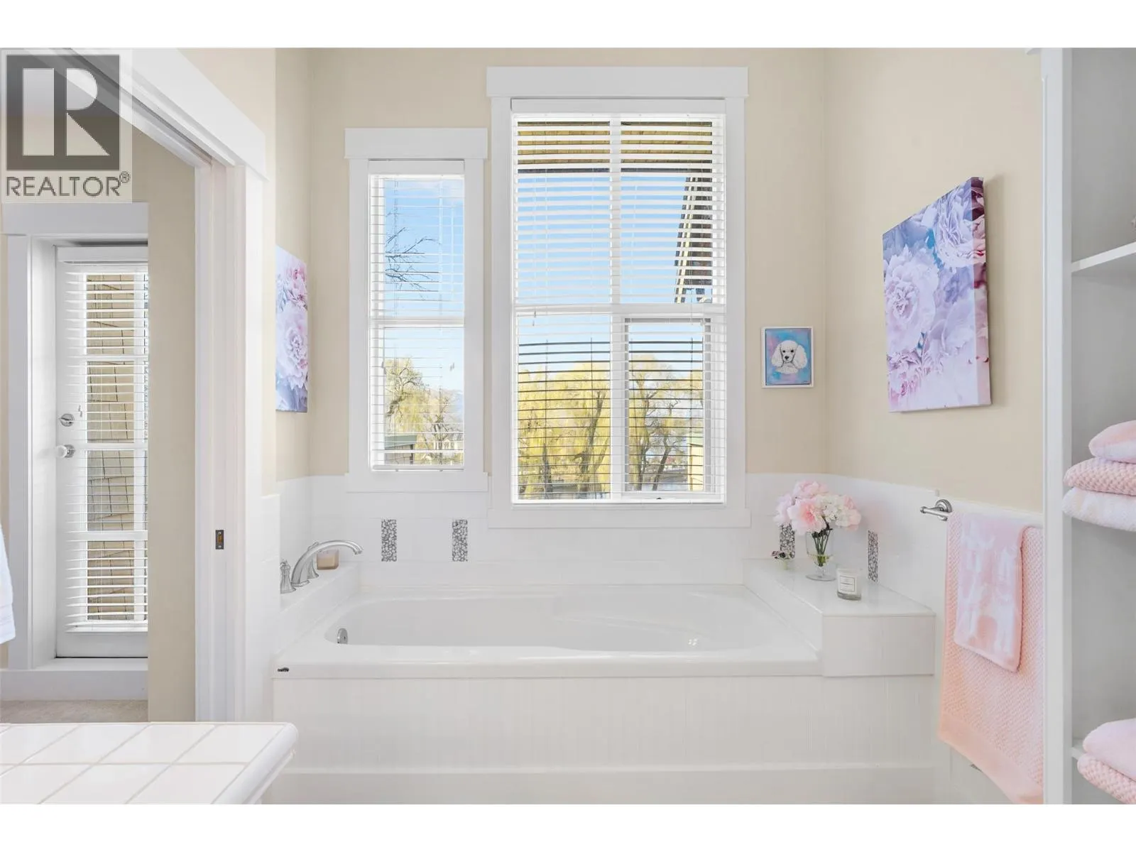 3880 Truswell Road Unit# 525