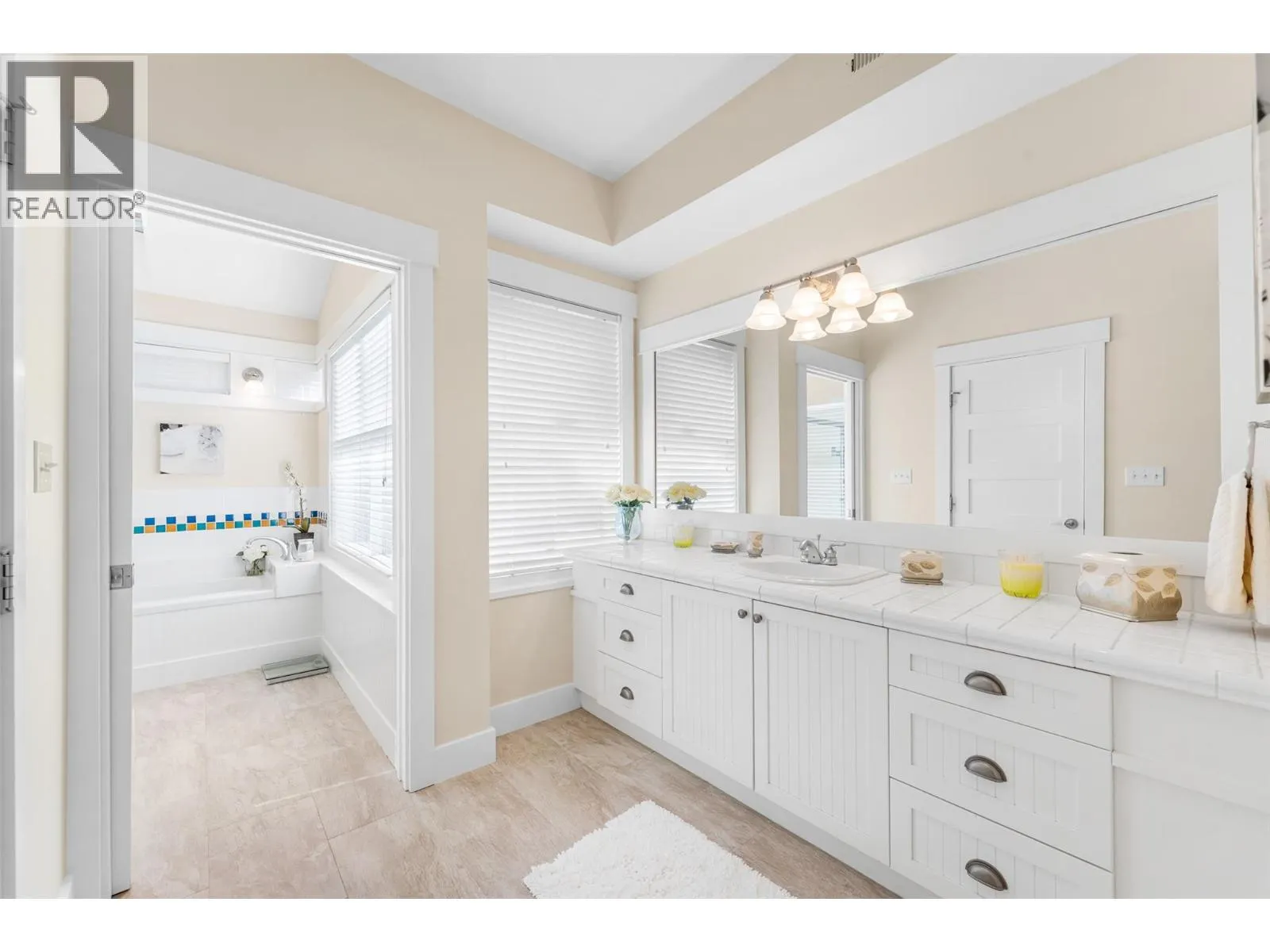 3880 Truswell Road Unit# 525