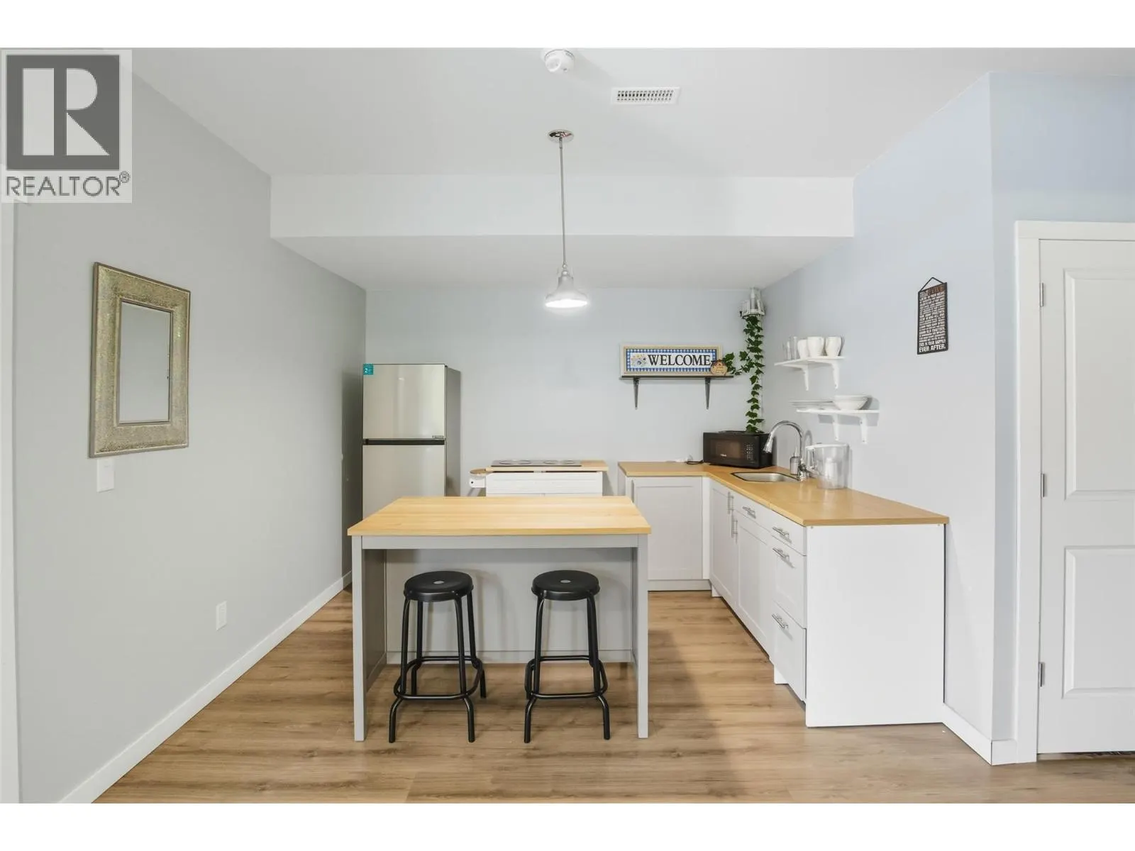 360 WING Place