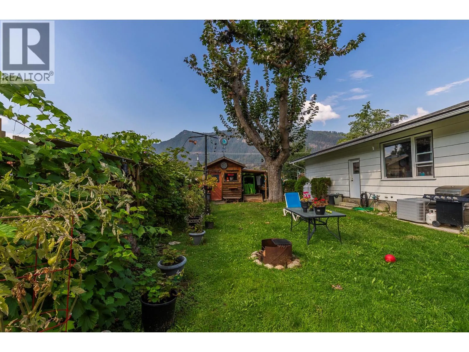 1230 Shuswap Avenue