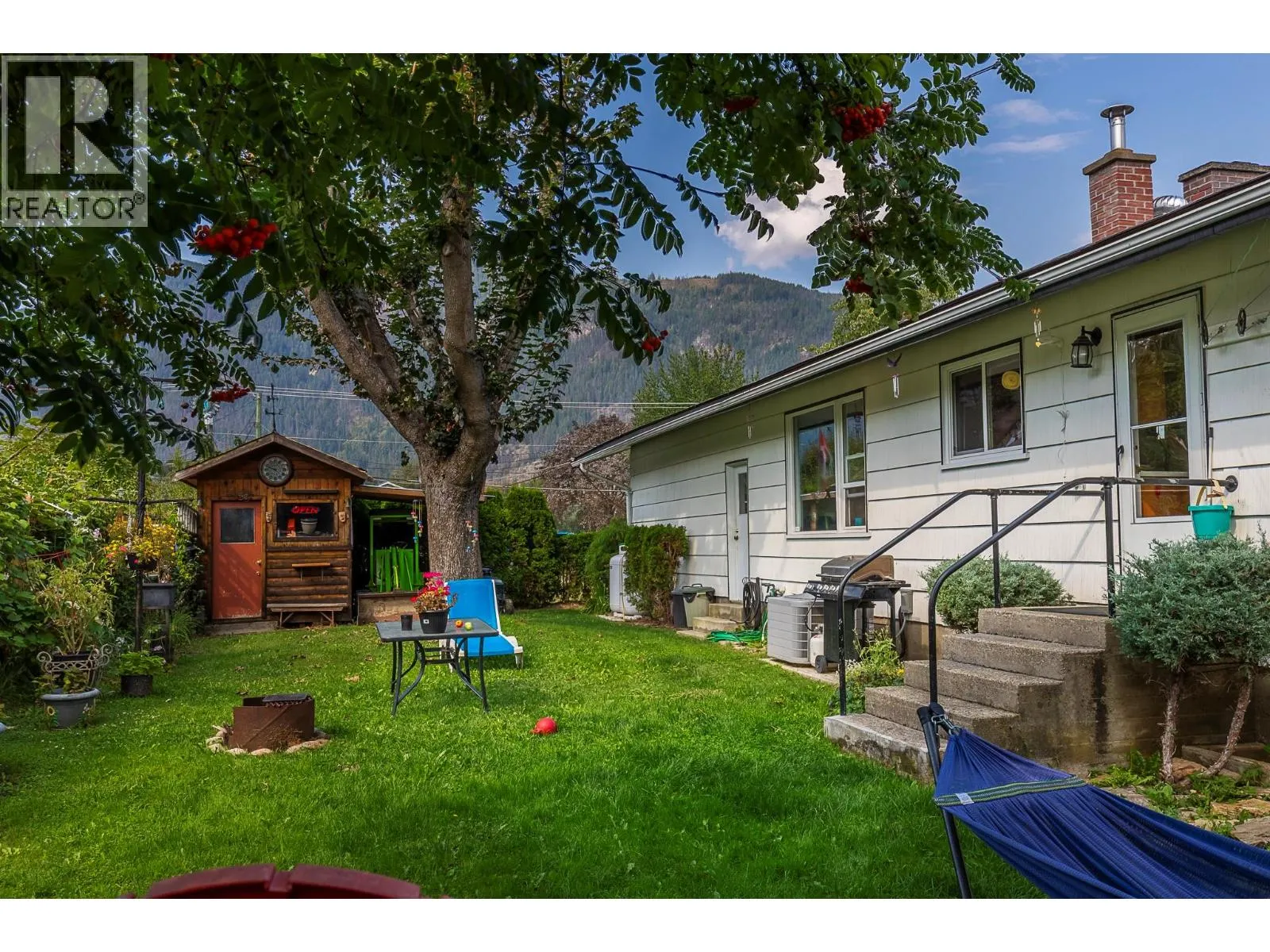 1230 Shuswap Avenue