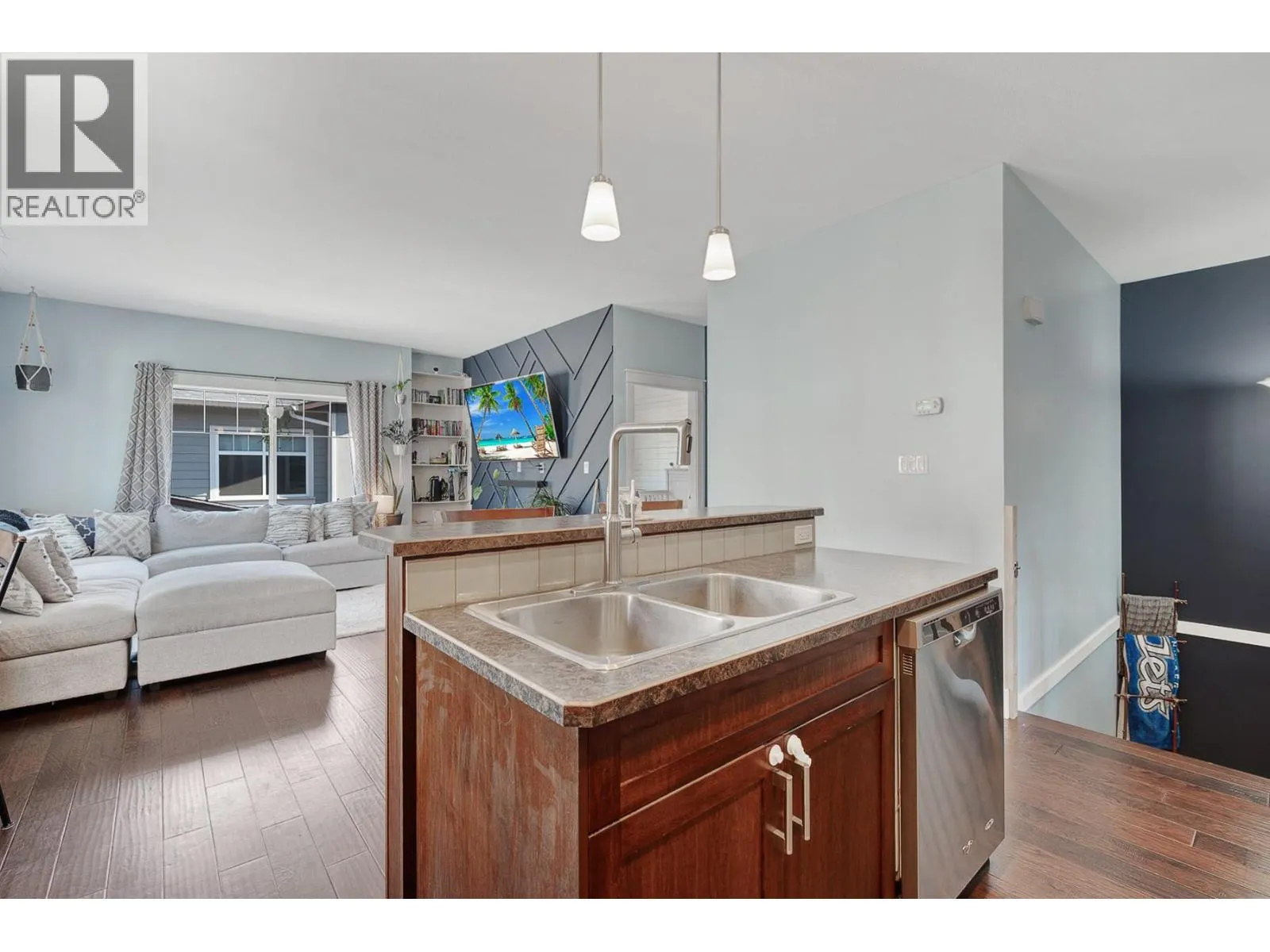 3606 25 Avenue Unit# 107
