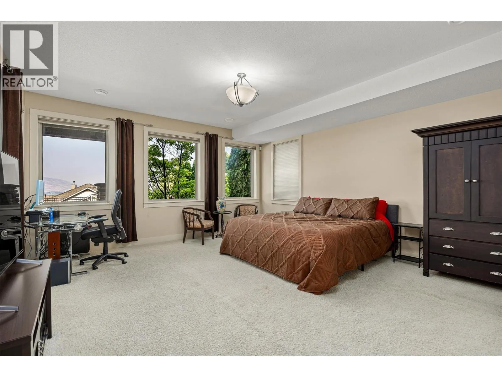 620 Arbor View Drive
