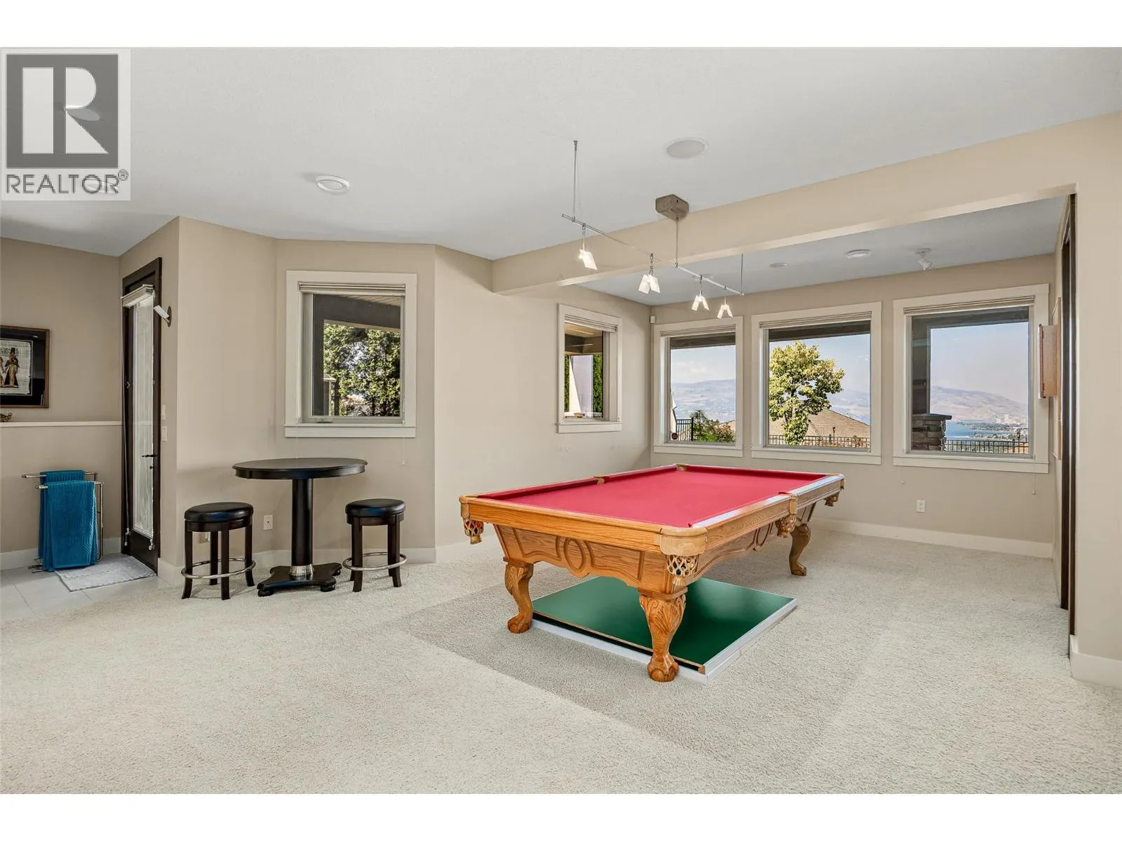 620 Arbor View Drive