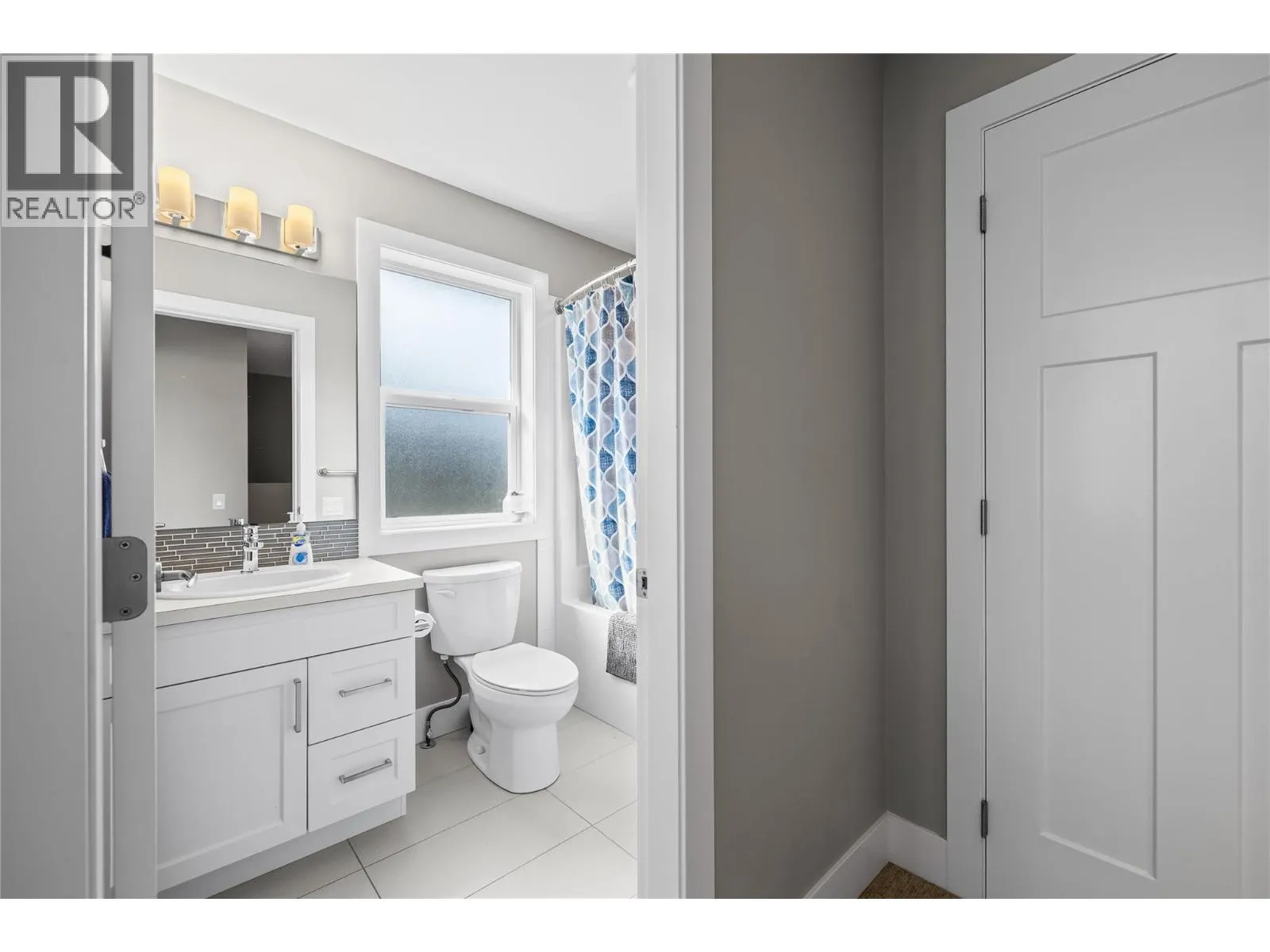 695 Webster Road Unit# 13
