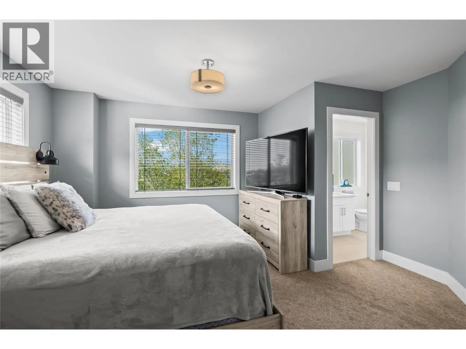 695 Webster Road Unit# 13