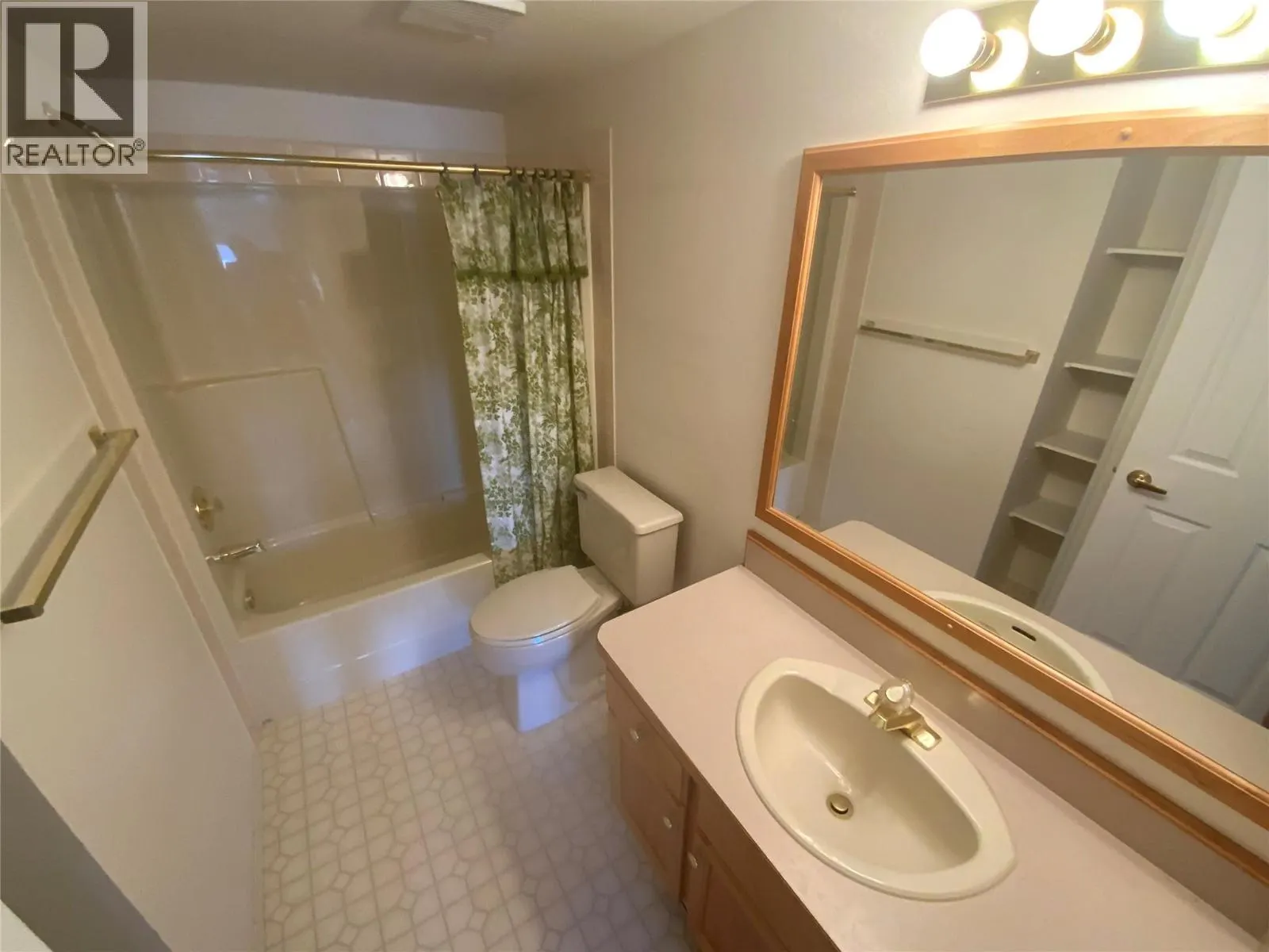 374 winnipeg Street Unit# 307